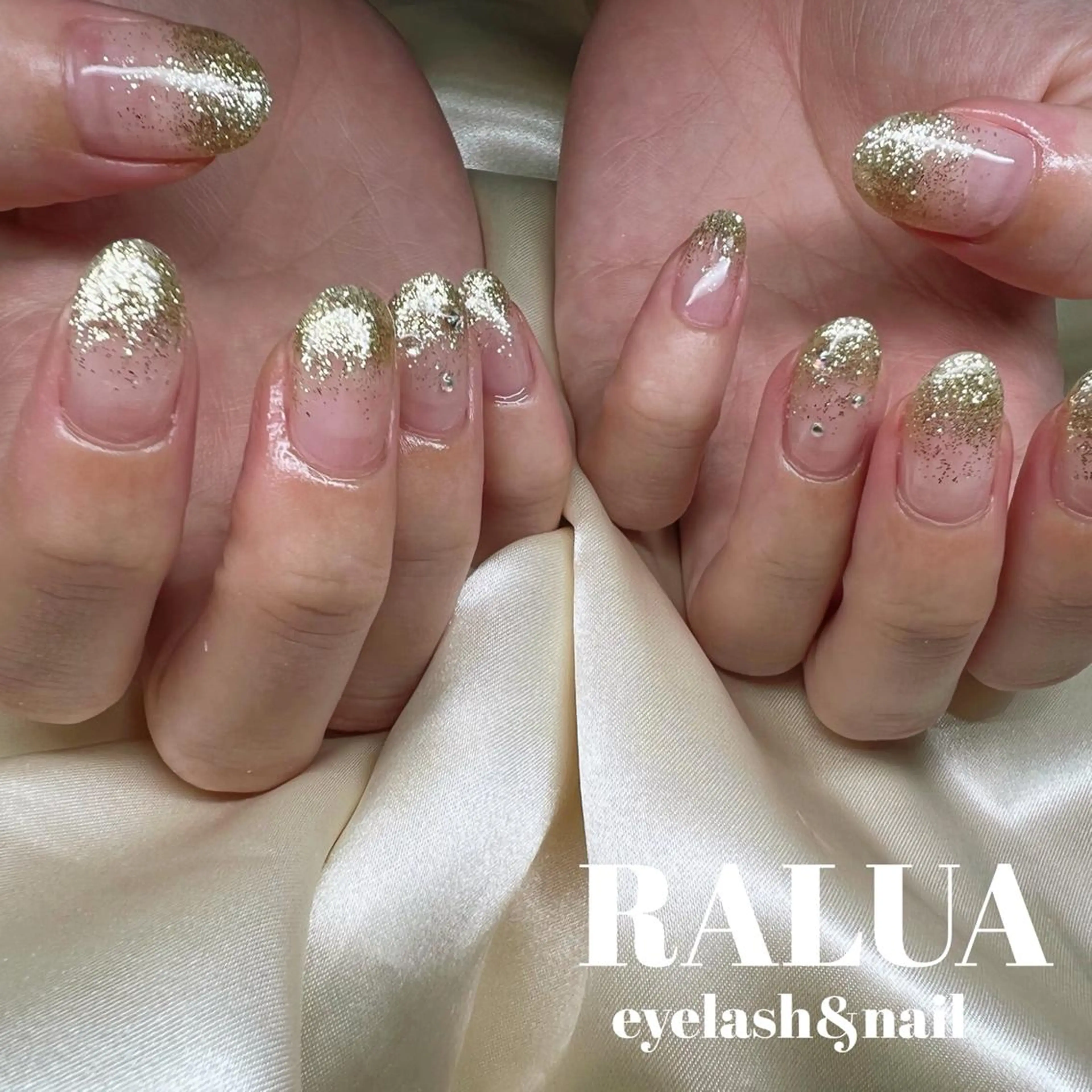 ネイル RALUA shiori🐰のネイルデザイン