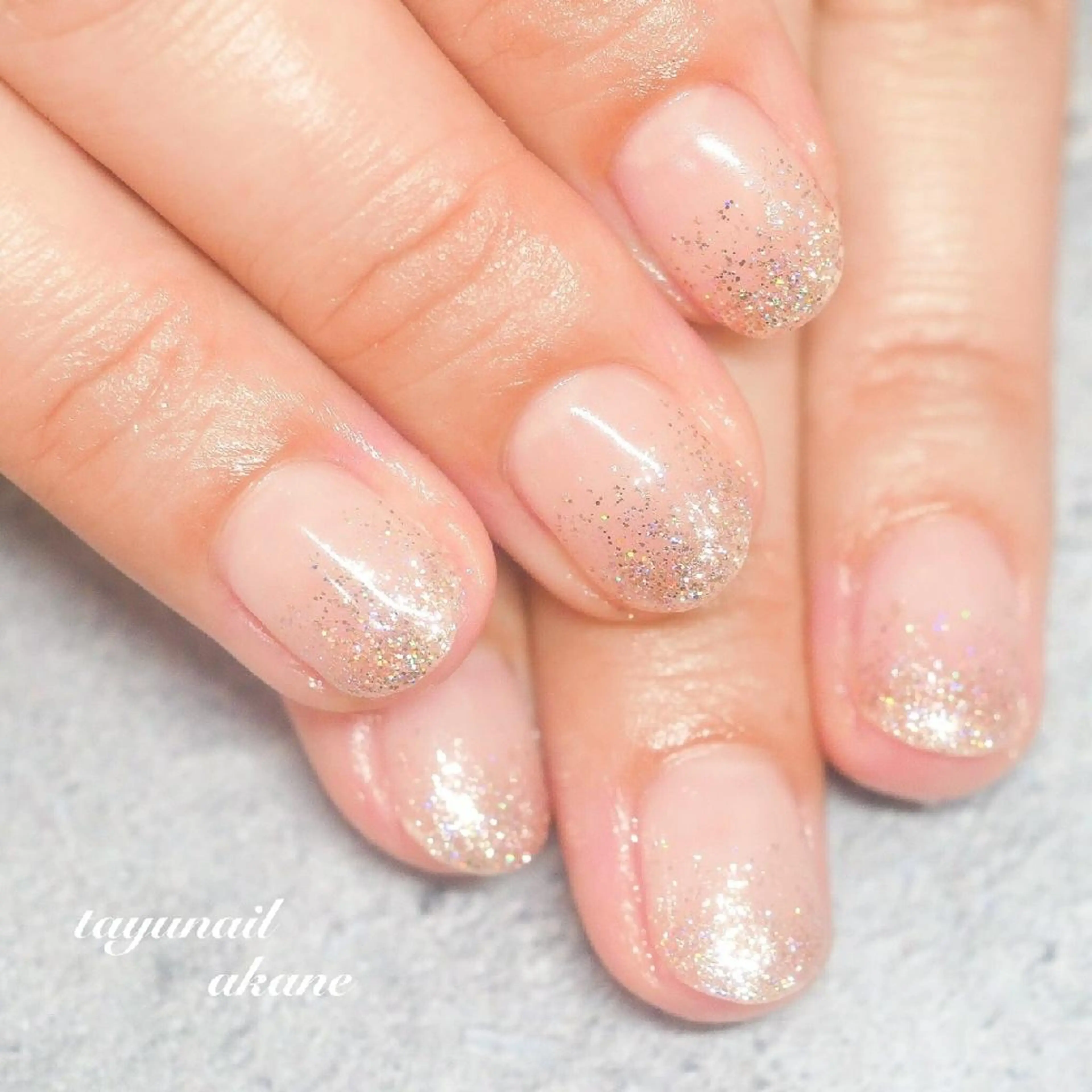 ネイル ブルー ジェルネイル グラデーション ラメ(グリッター) ラメグラデーション ネイルサロン 【たゆnail】のネイルデザイン