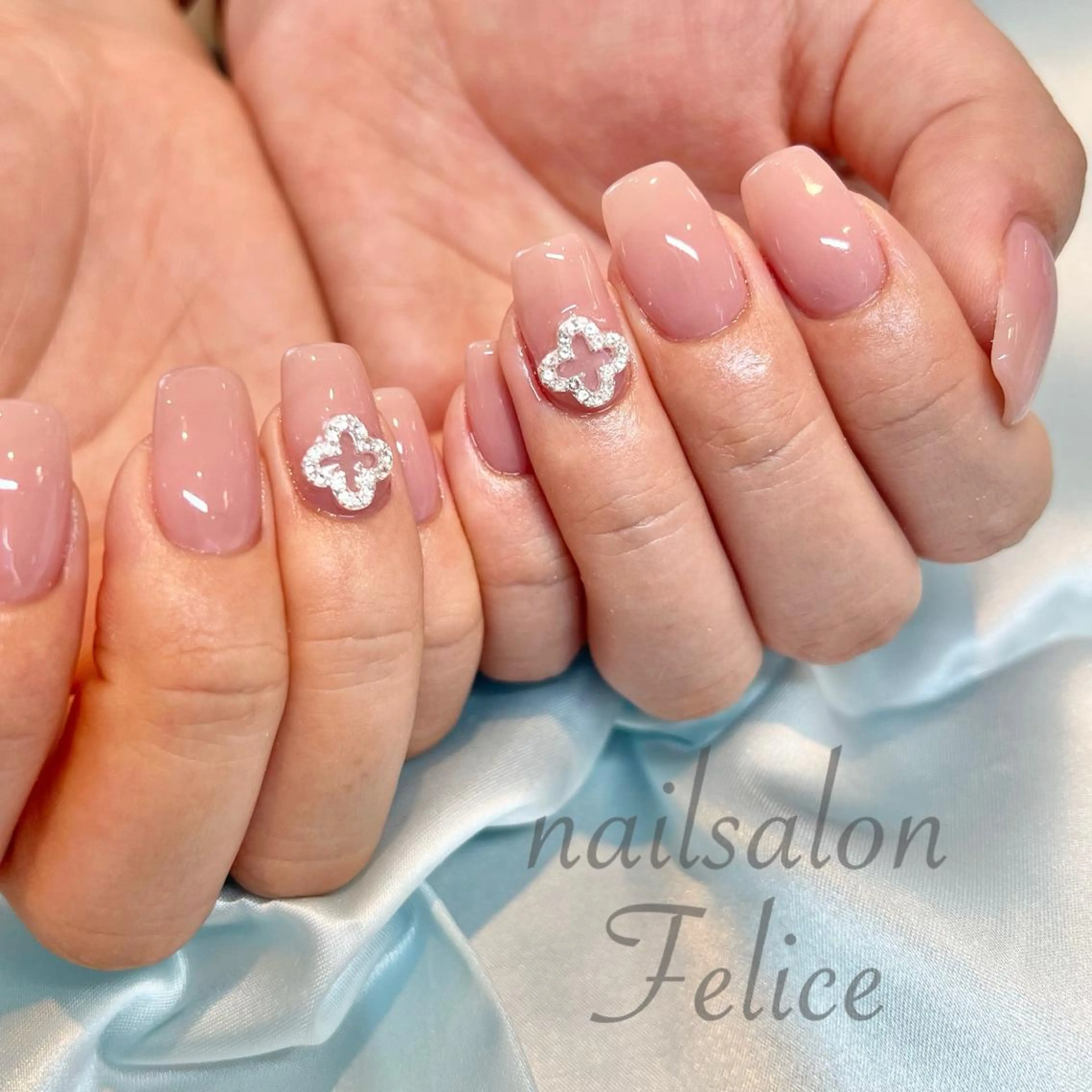 ネイル ハンドネイル ネイルサロンFelice 恵比寿所属・ネイルサロン Feliceのネイルデザイン