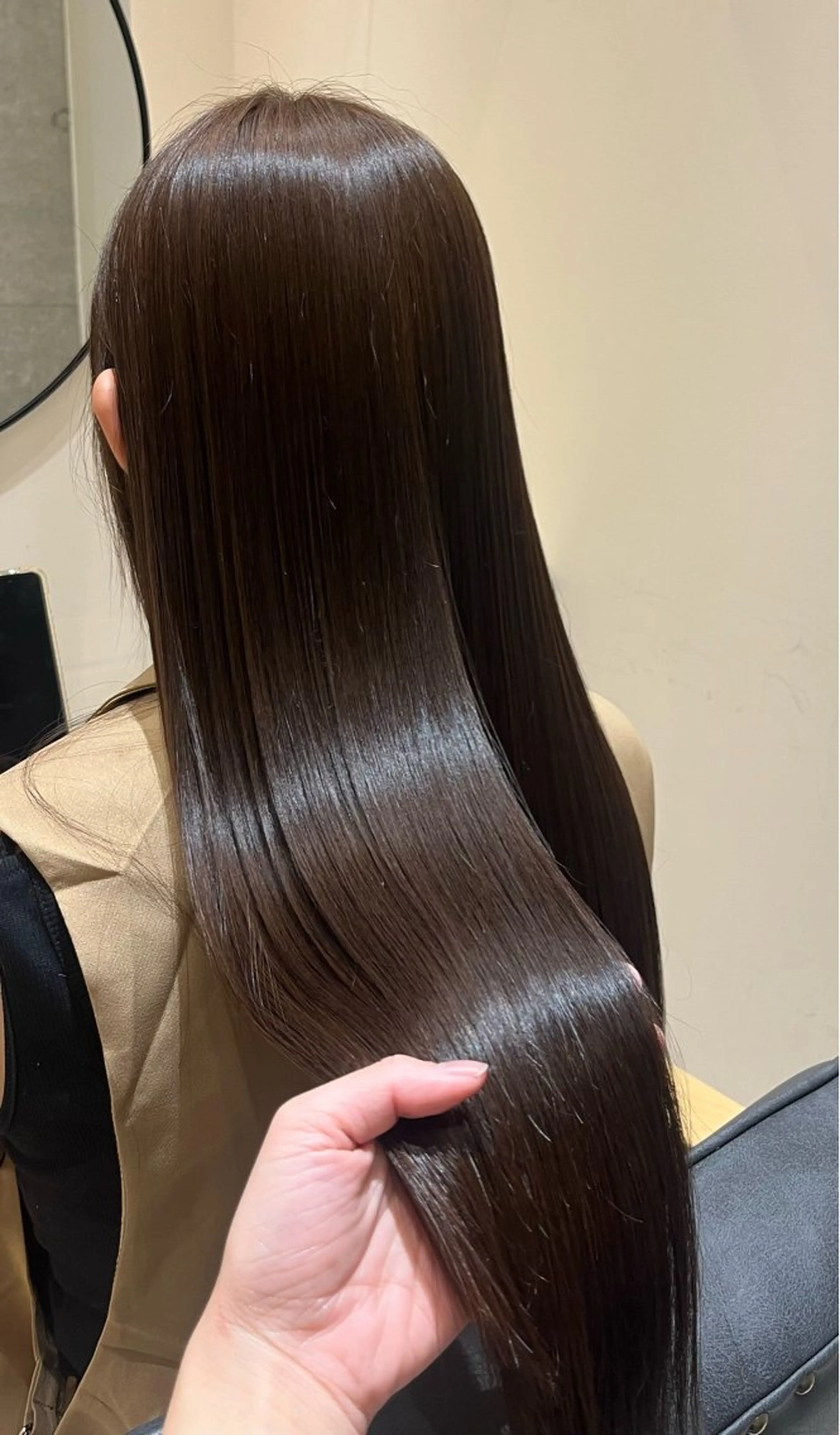 【褒められ艶髪✨️】カット+髪質改善TR🪽の写真