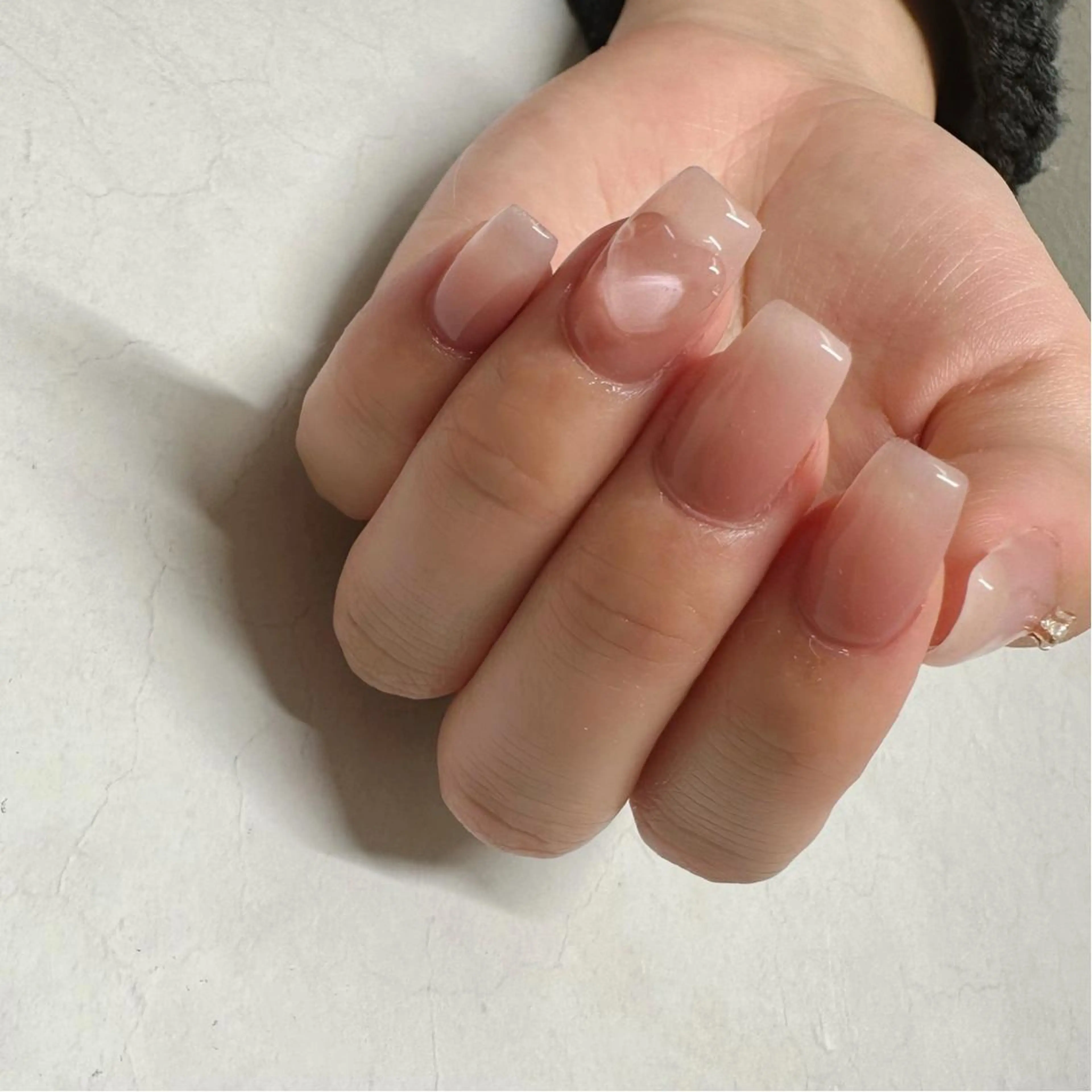 ネイル グラデーション ハート ぷっくりネイル シンプルネイル Faire MIKIのネイルデザイン