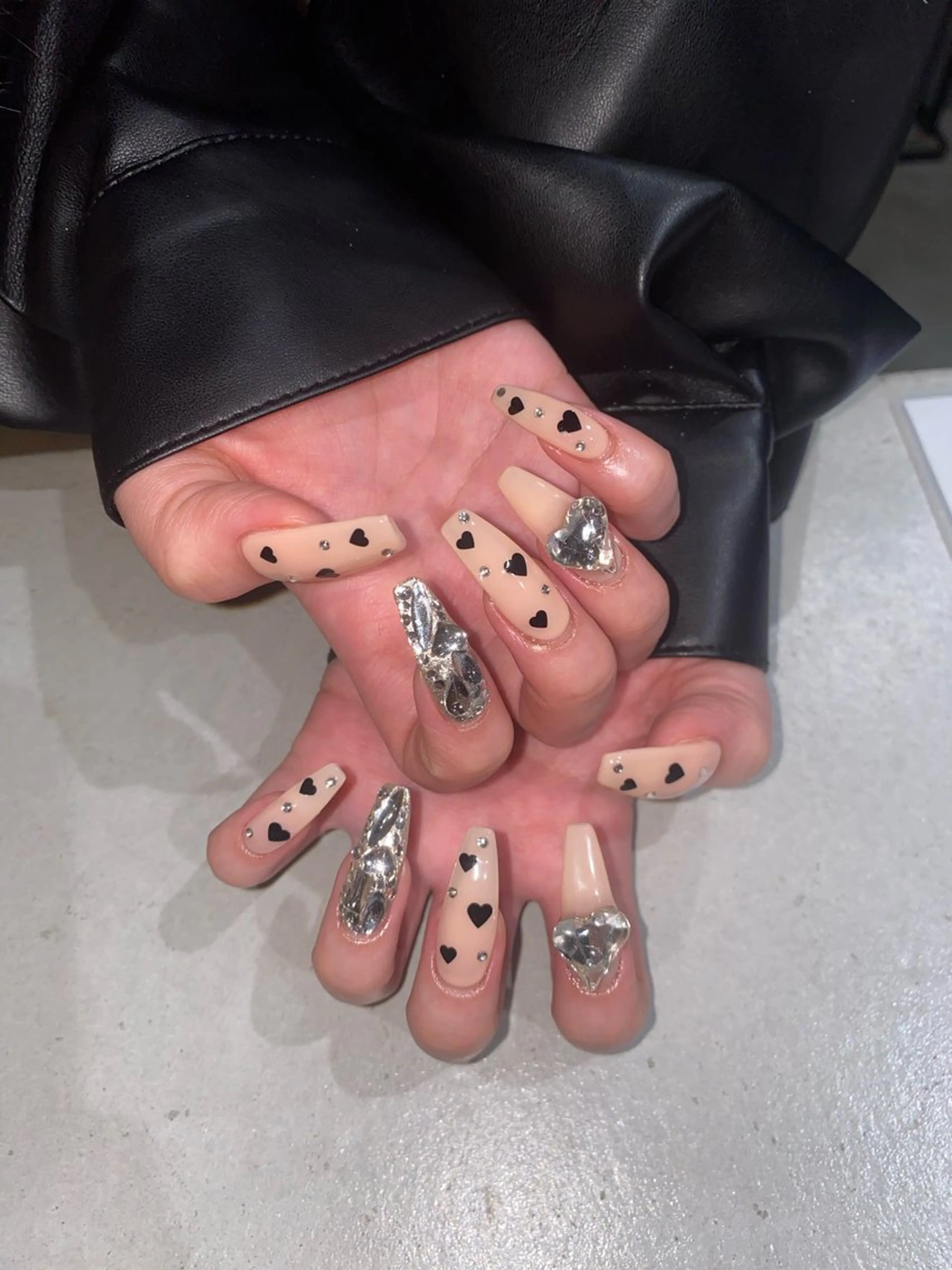 ネイル Airis所属・Airis aiのネイルデザイン