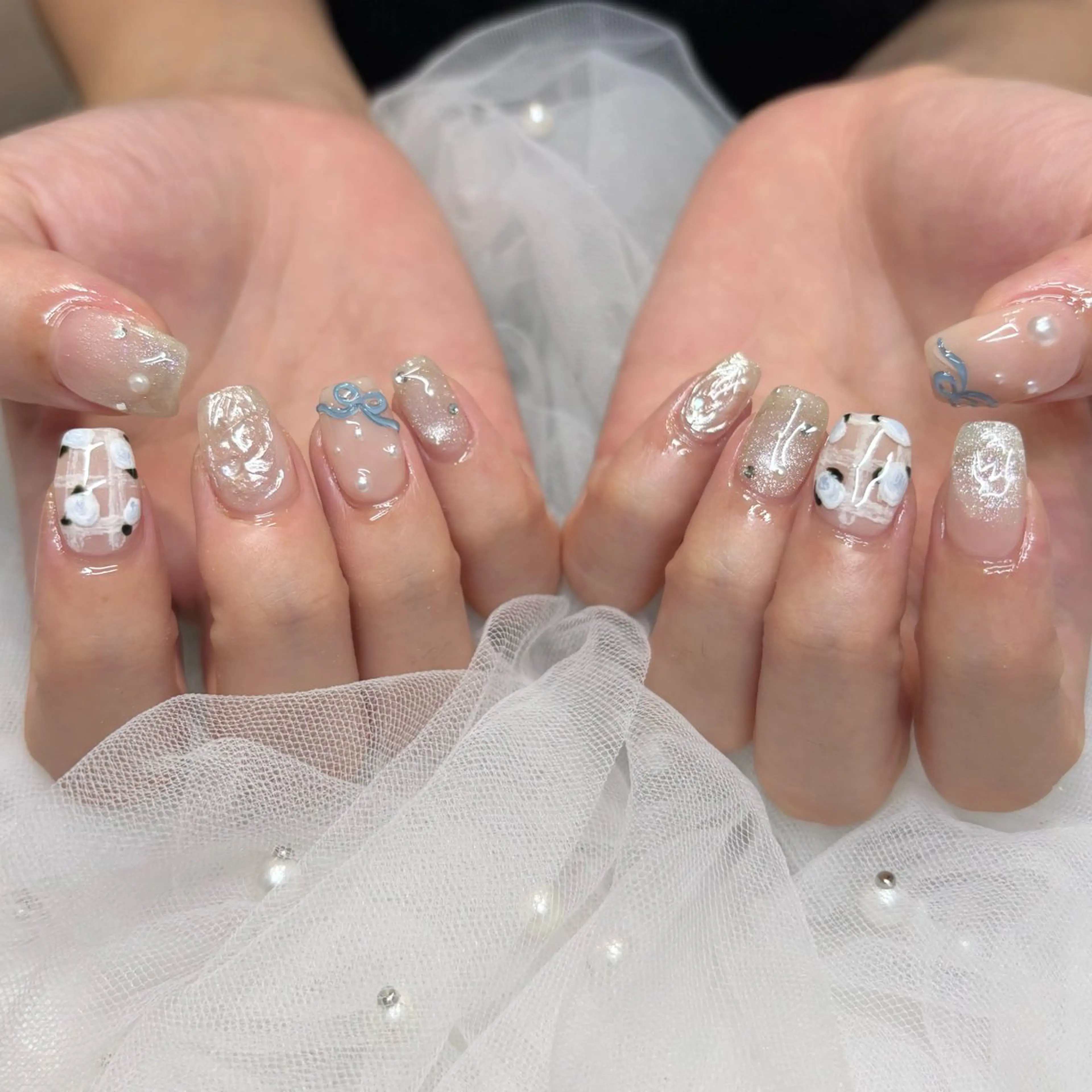 ネイル 水色 ぷっくりネイル リボン シルバー ハンドネイル 荒巻 めいのネイルデザイン