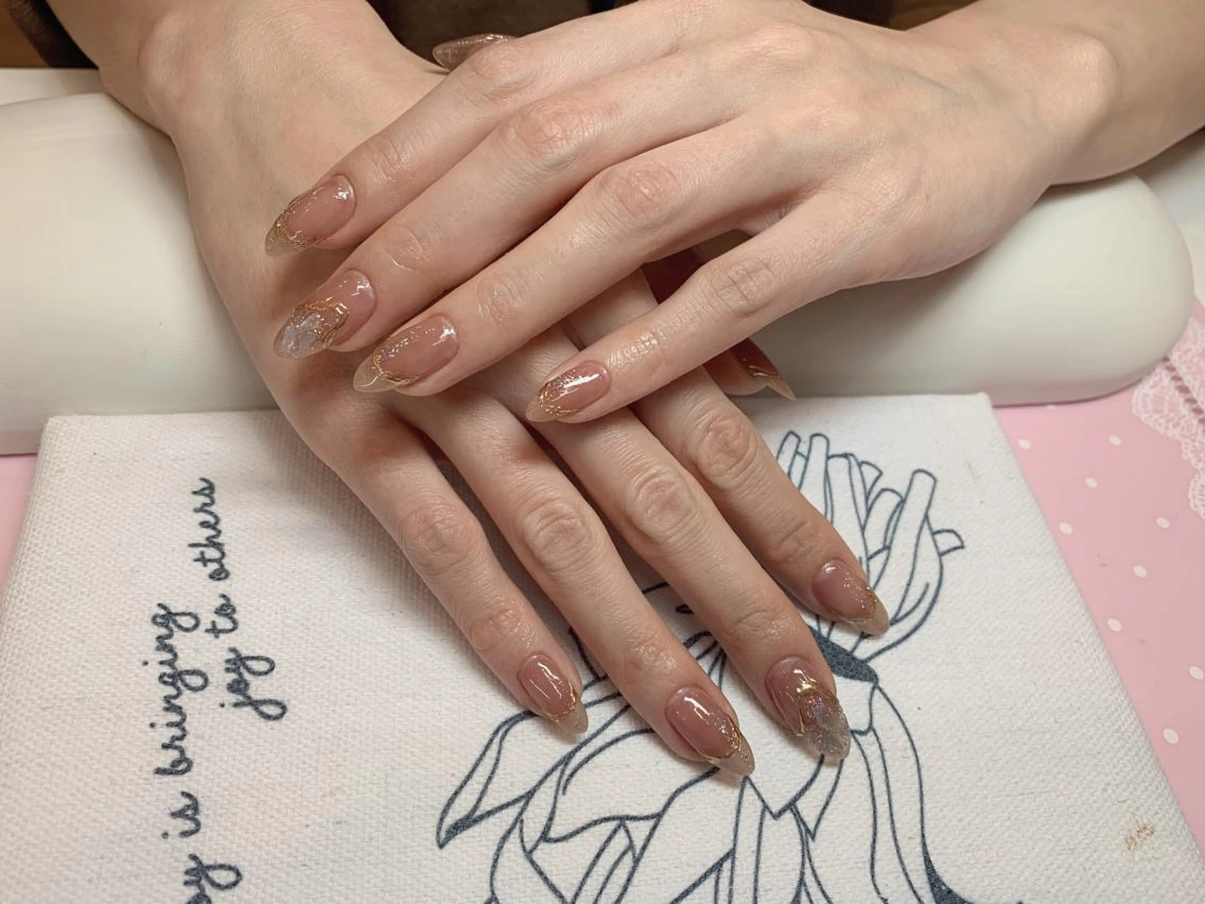 ネイル Ui_Amor (パラジェル)のネイルデザイン