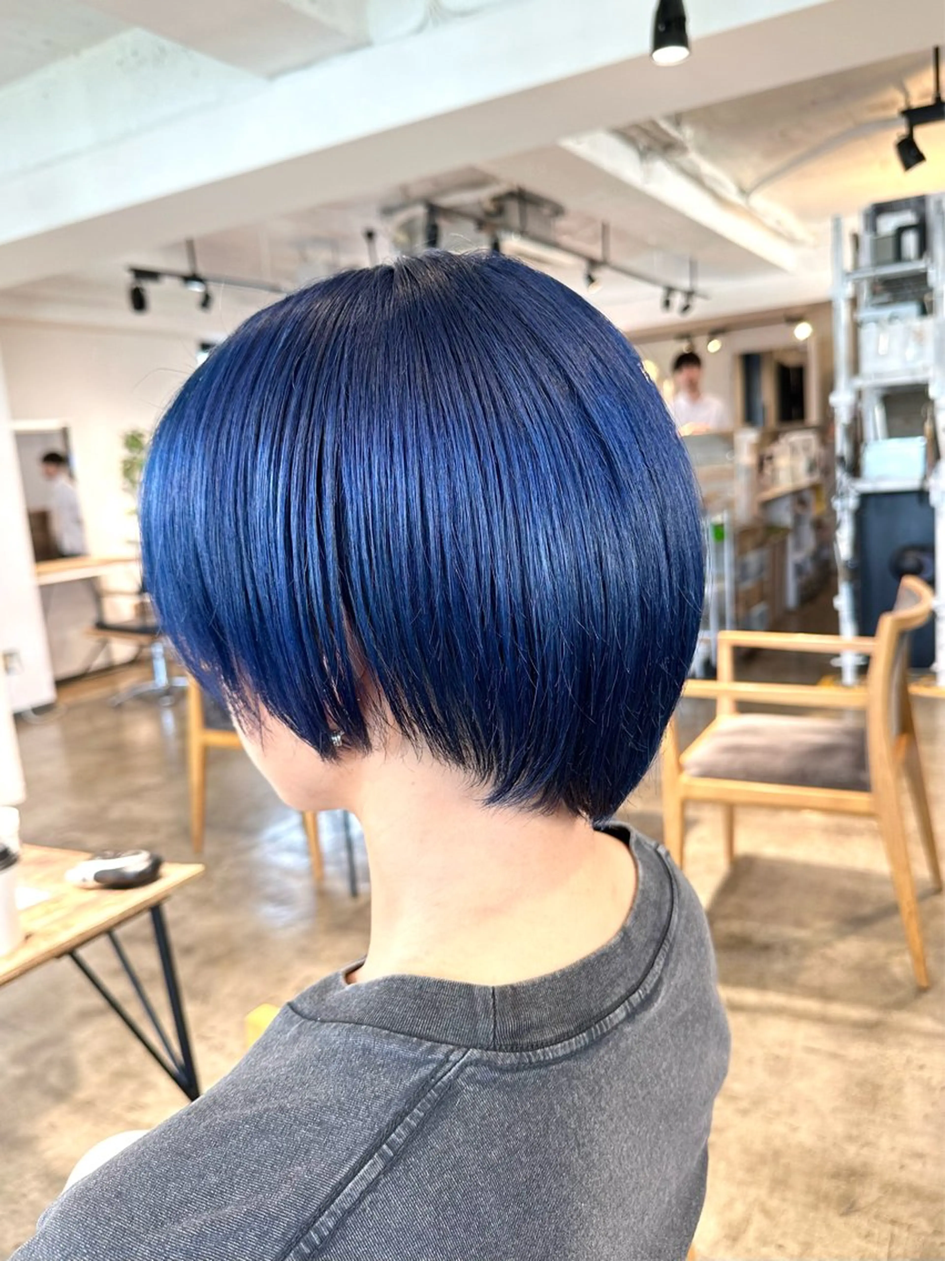 カラー メンズ メンズハイトーン マンバンヘア メンズパーマ ブルーカラー ハイトーンカラー カット ヘアカラー トリートメント 骨格補正施術/メンズ 専門美容師/YUYAのヘアスタイル