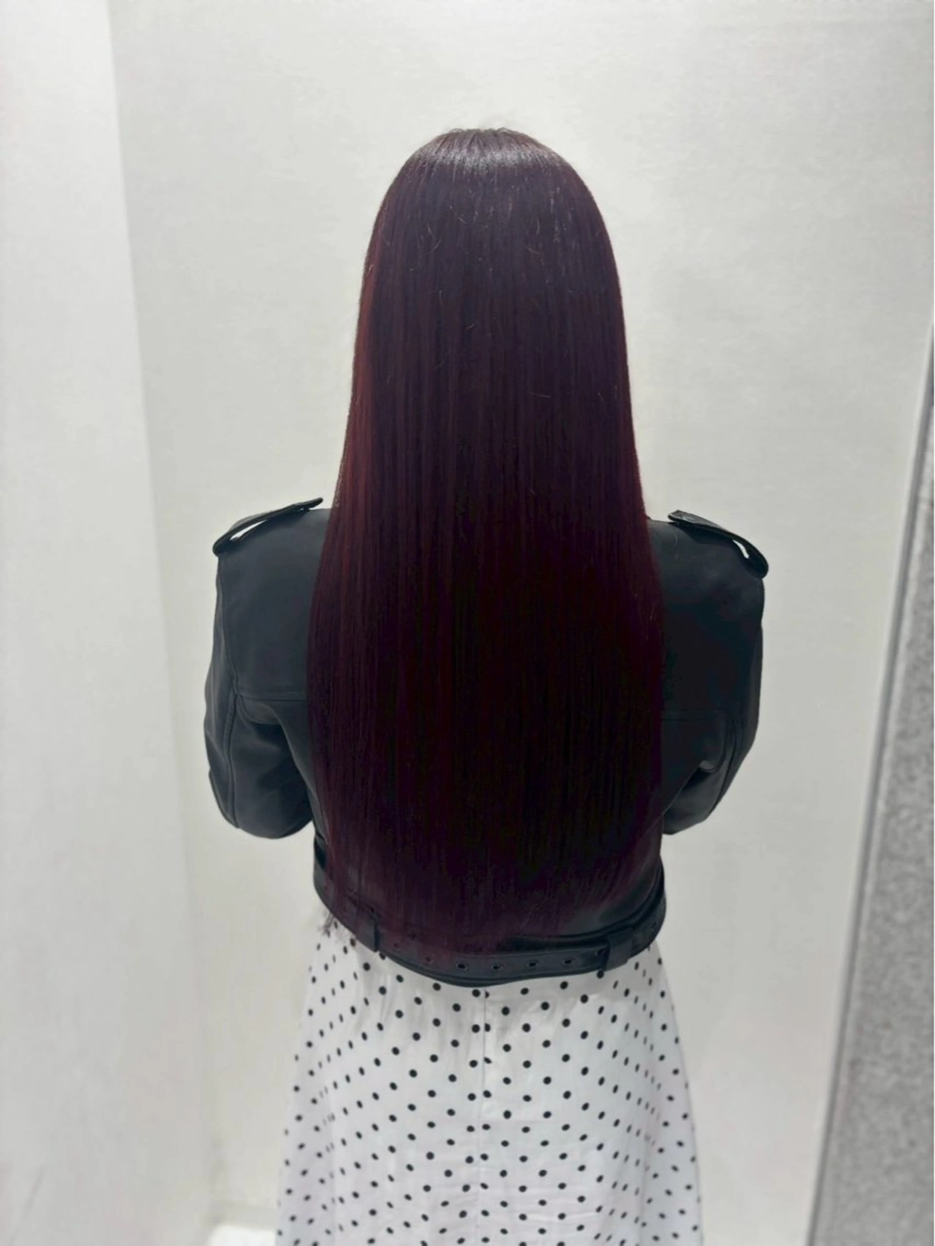 ロング カラー 岩元 心優のヘアスタイル