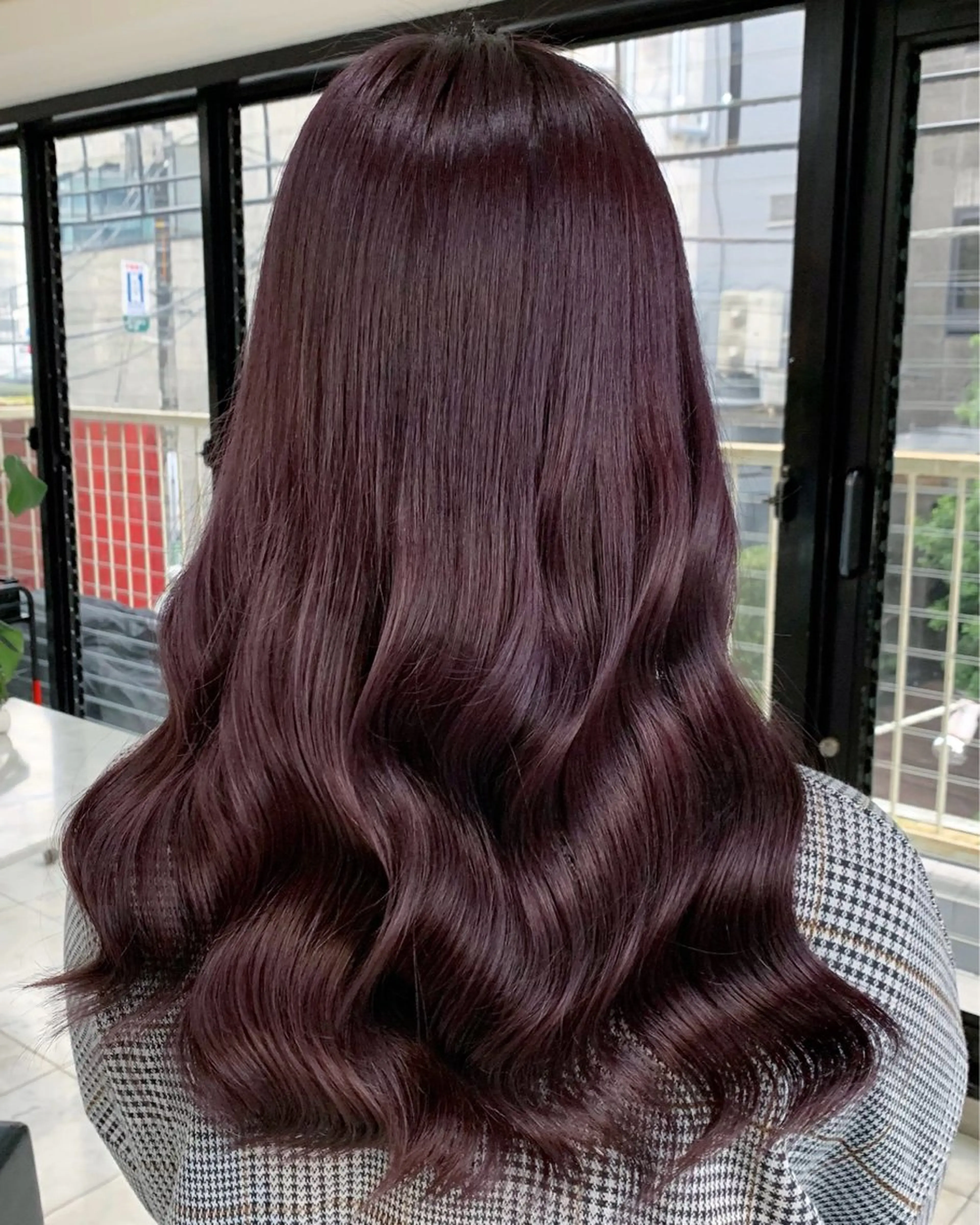 セミロング カラー ブリーチ ダブルカラー ブリーチなしカラー ピンクカラー トリートメント RYOSUKE ハイトーンのヘアスタイル