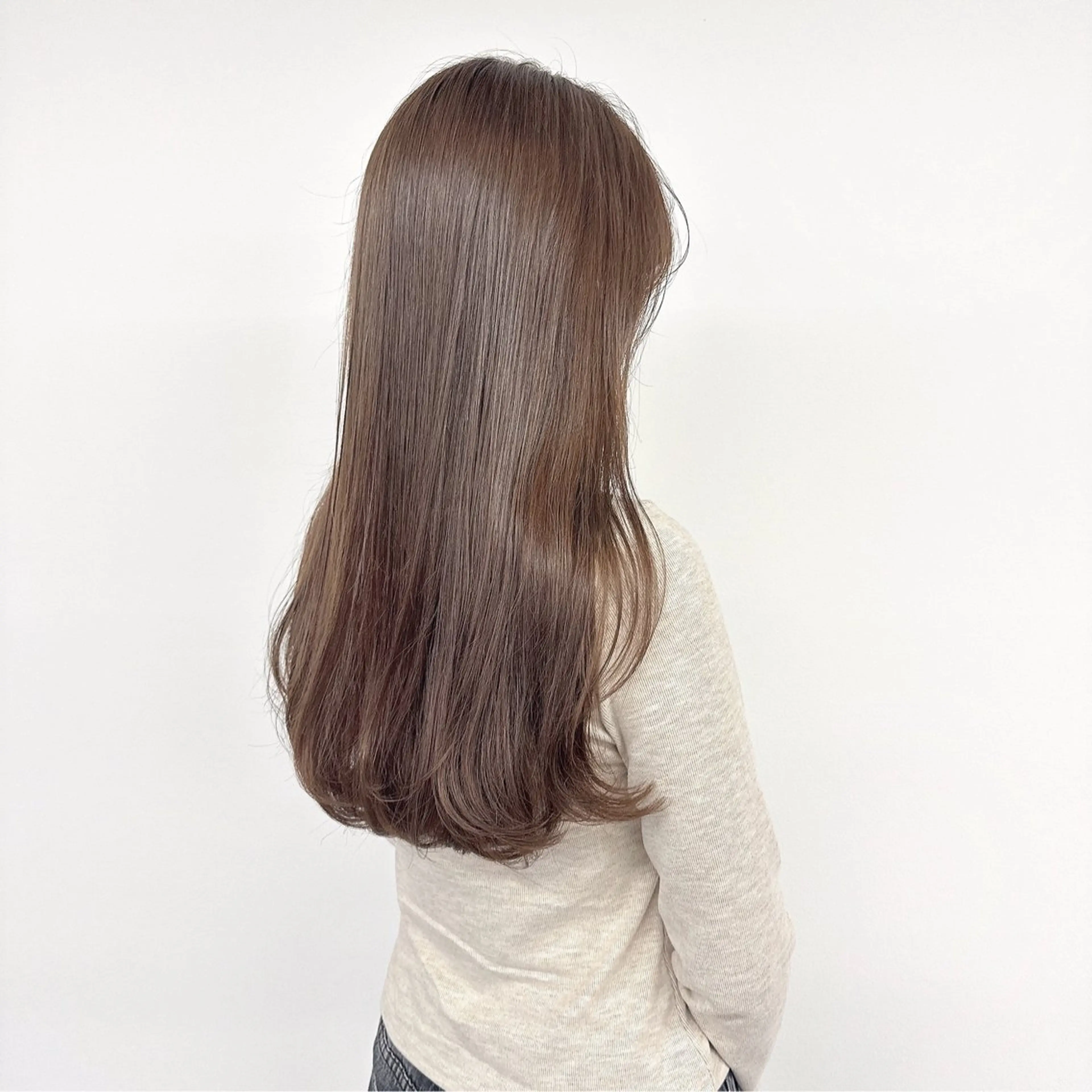 カラー KNOWHOW/思川 阿耶のヘアスタイル