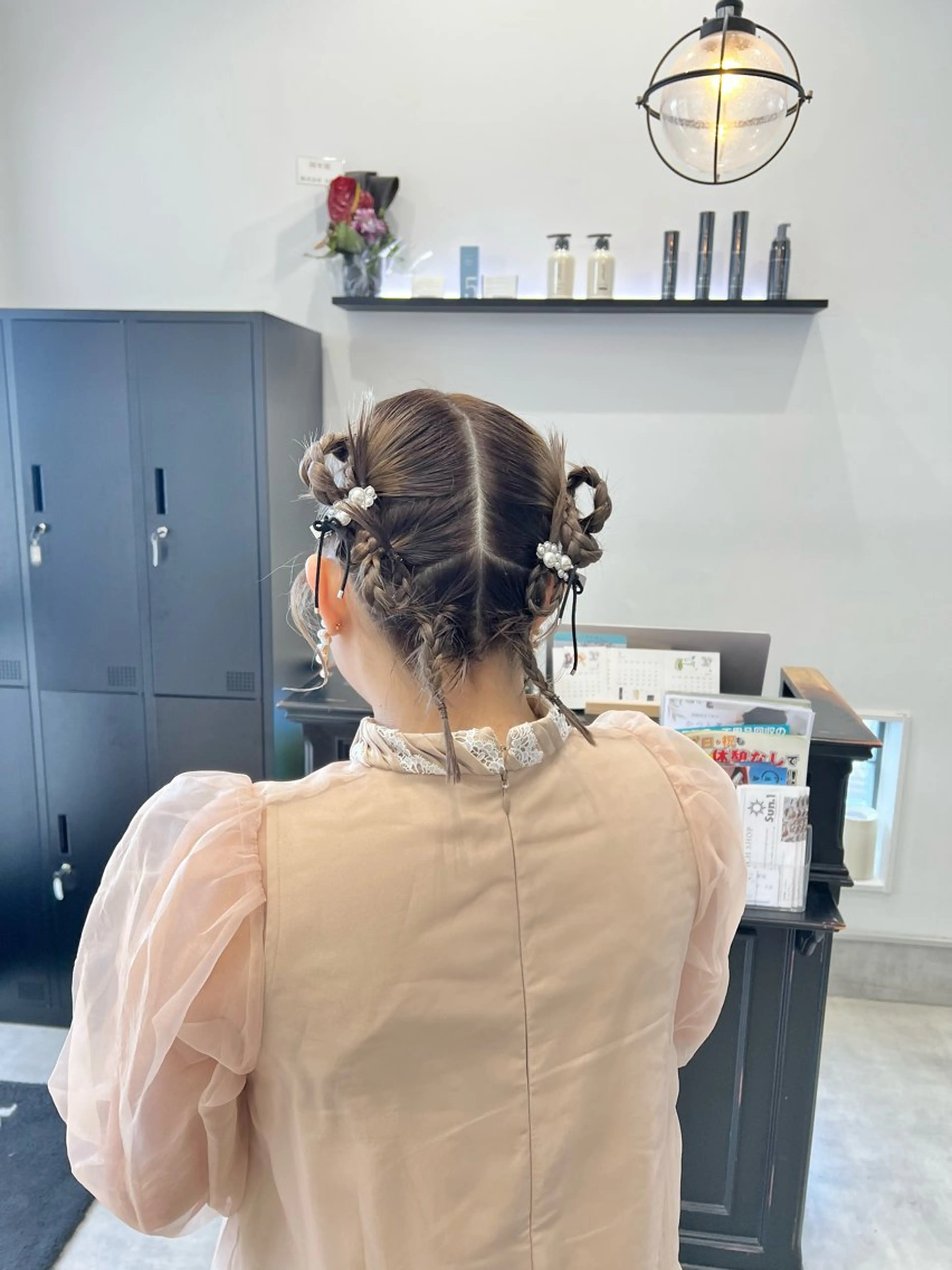 ミディアム ヘアアレンジ 結婚式・ブライダル ヘアセット 黒阪 なみのヘアスタイル