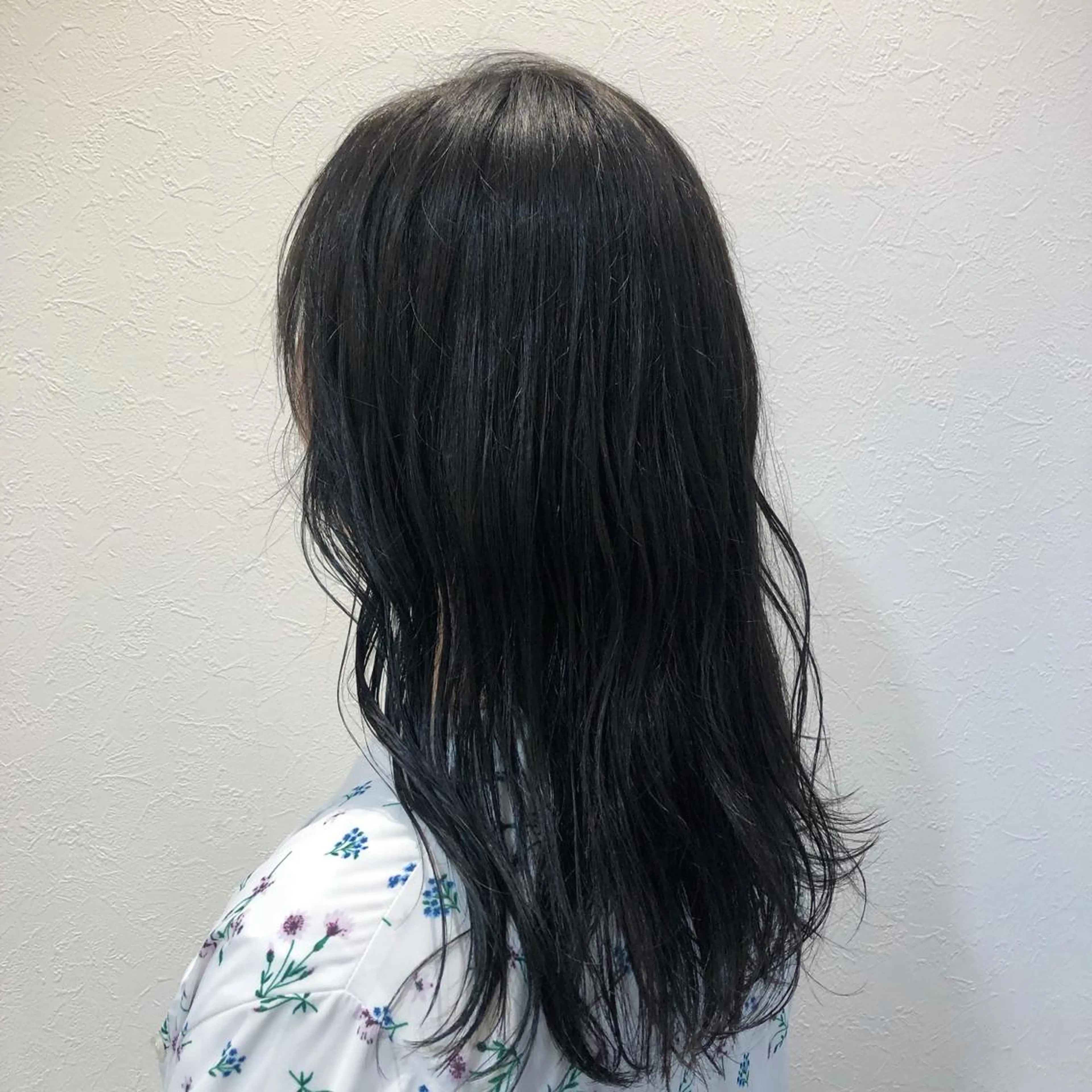 ロング カラー ヘアアレンジ 🩰オリーブ/ ベージュ松本咲花🩰のヘアスタイル