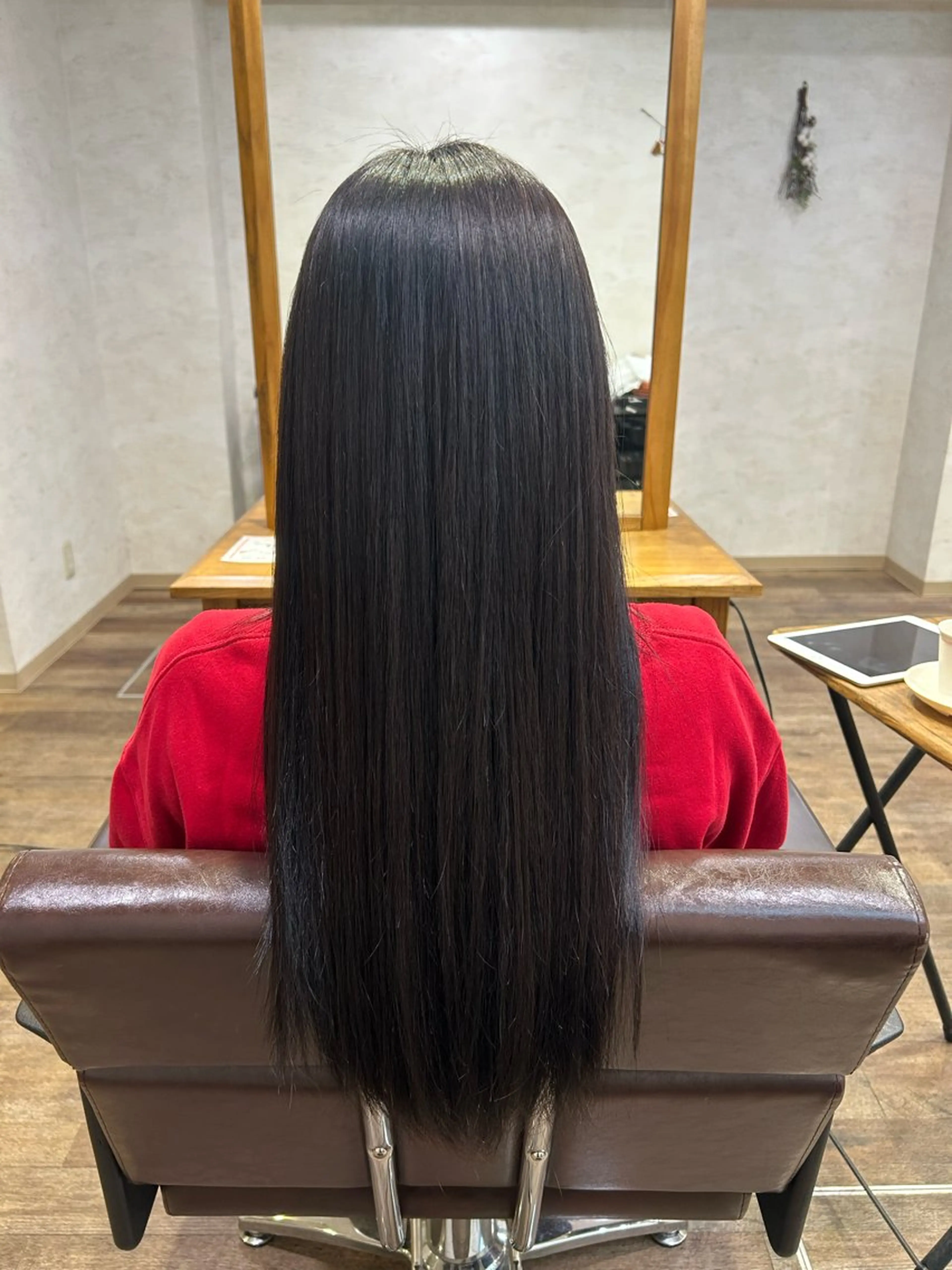 ロング カラー ヘアカラー トリートメント 吉田 萌花のヘアスタイル