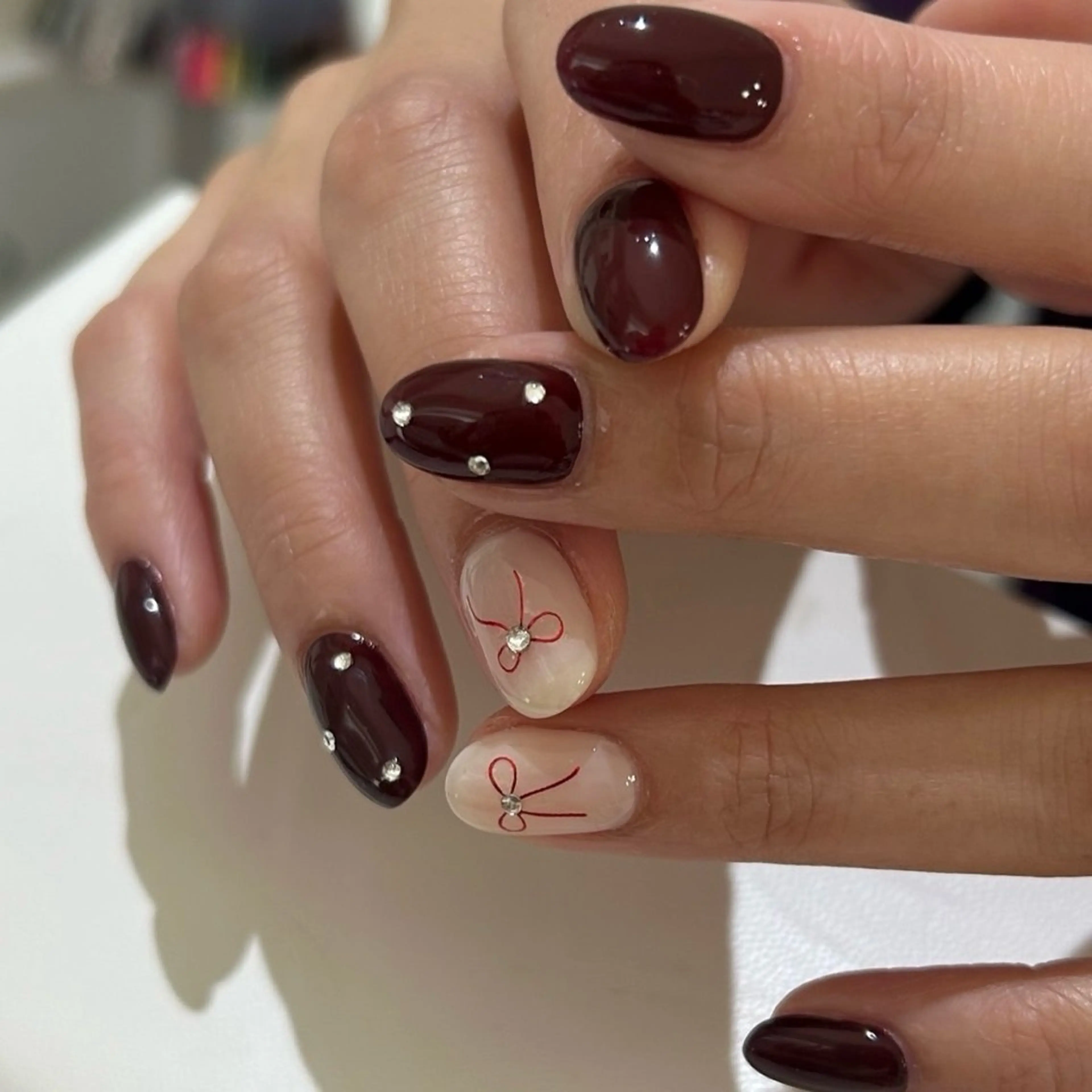 ネイル 持ち込み ハンドネイル io.Nail 谷町九丁目のネイルデザイン