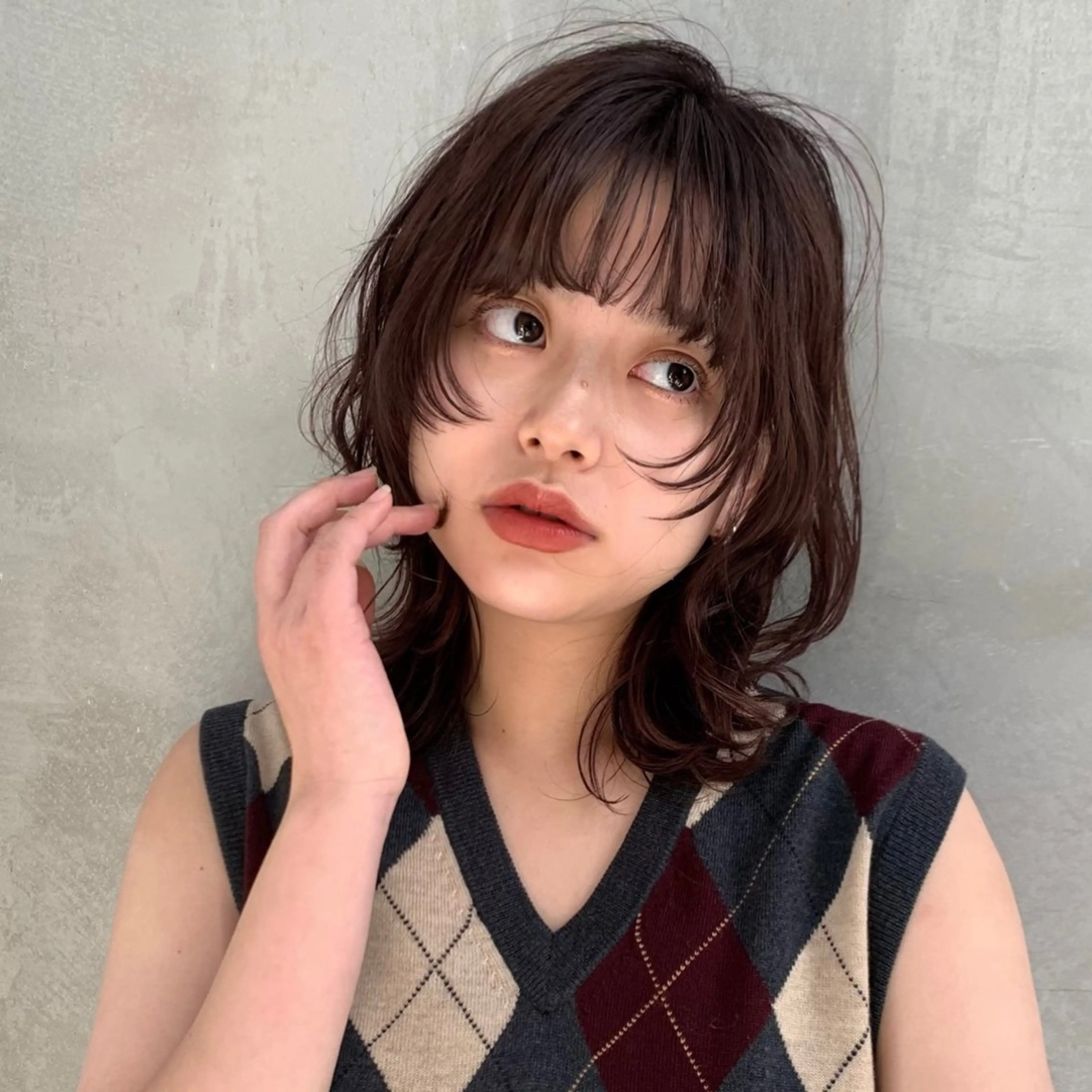 ミディアム くびれヘア 韓国風ヘア レイヤーカット ウルフカット ウルフレイヤー カット トリートメント 🤍aimi🤍 ウルフ/韓国ヘアのヘアスタイル