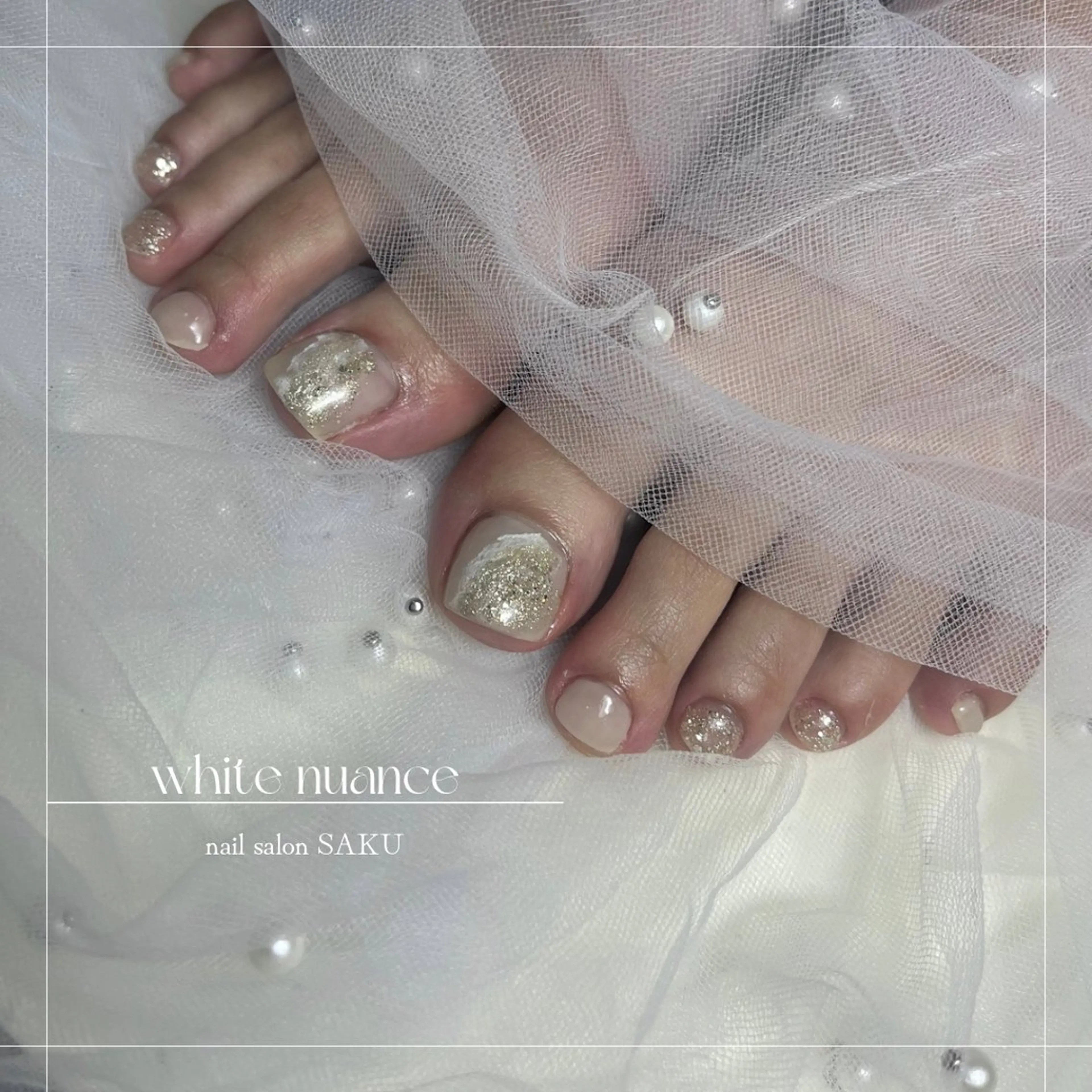 ネイル ニュアンスネイル シンプルネイル フットネイル SAKU nail 作島茜のネイルデザイン
