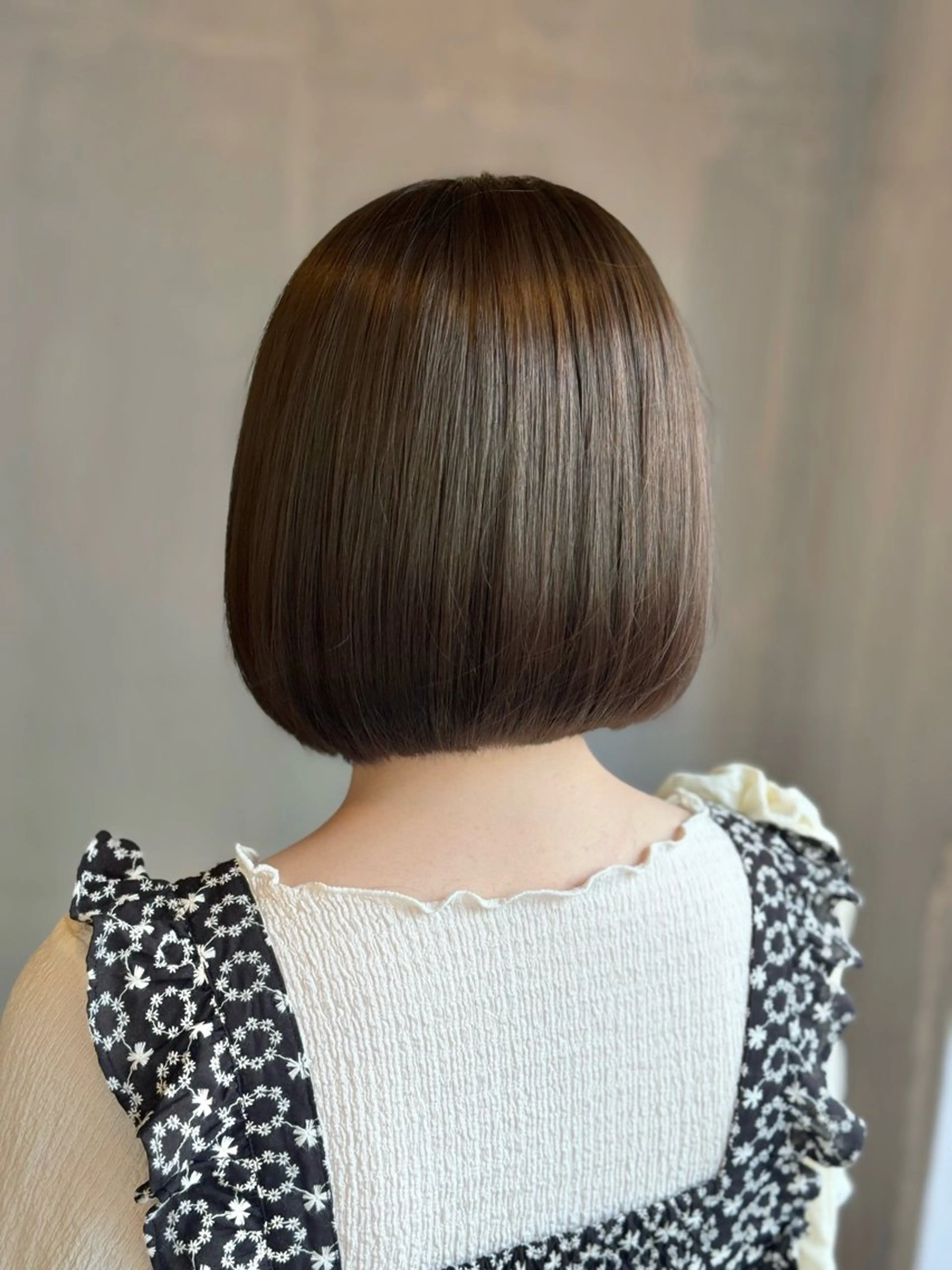 ショート カラー カット パーマ ウルフ/レイヤー /髪質改善　ナユタのヘアスタイル