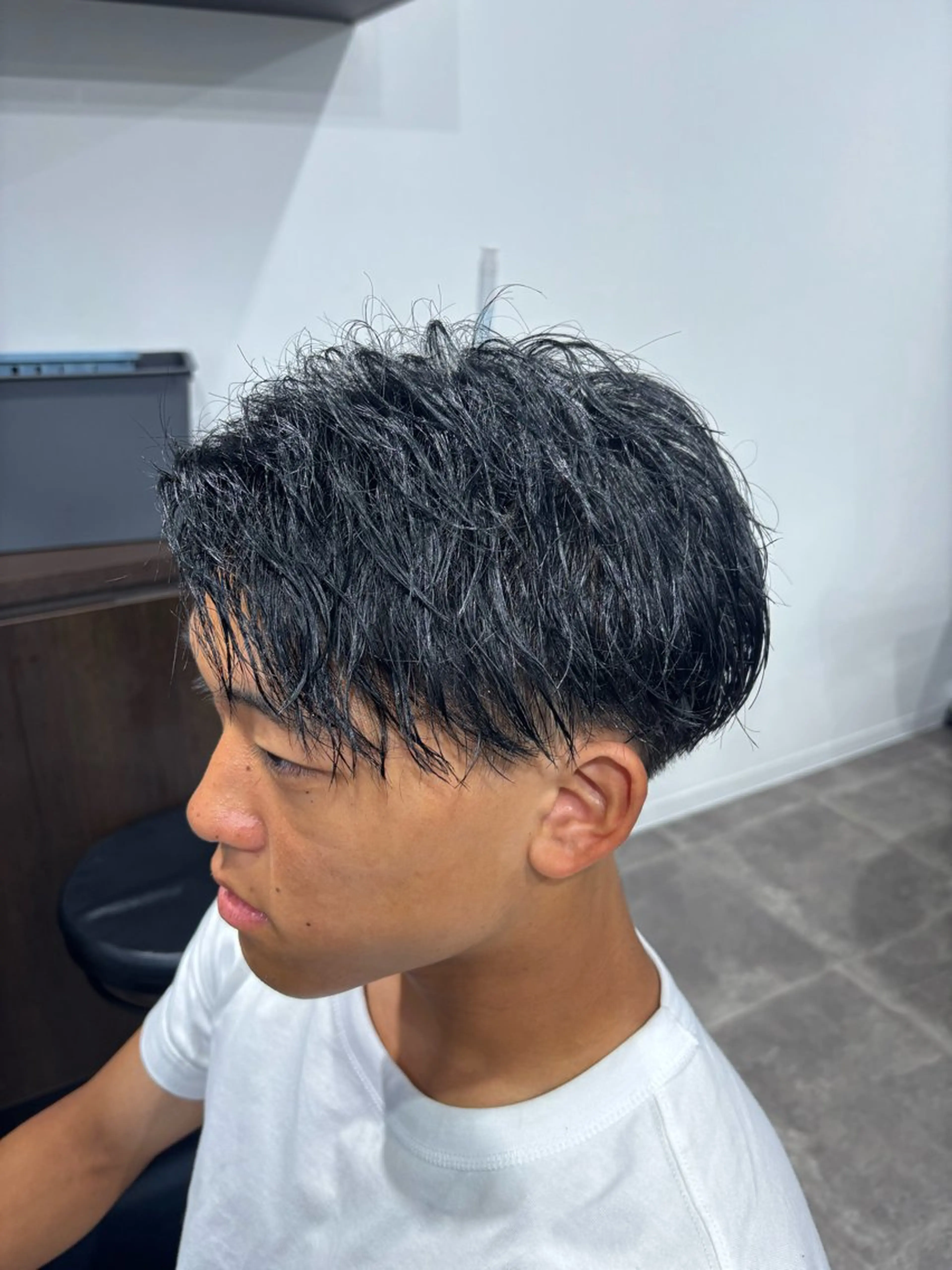 メンズ カット ヘアカラー 🪽直毛男子の救世主 🪽フェザーパーマのヘアスタイル