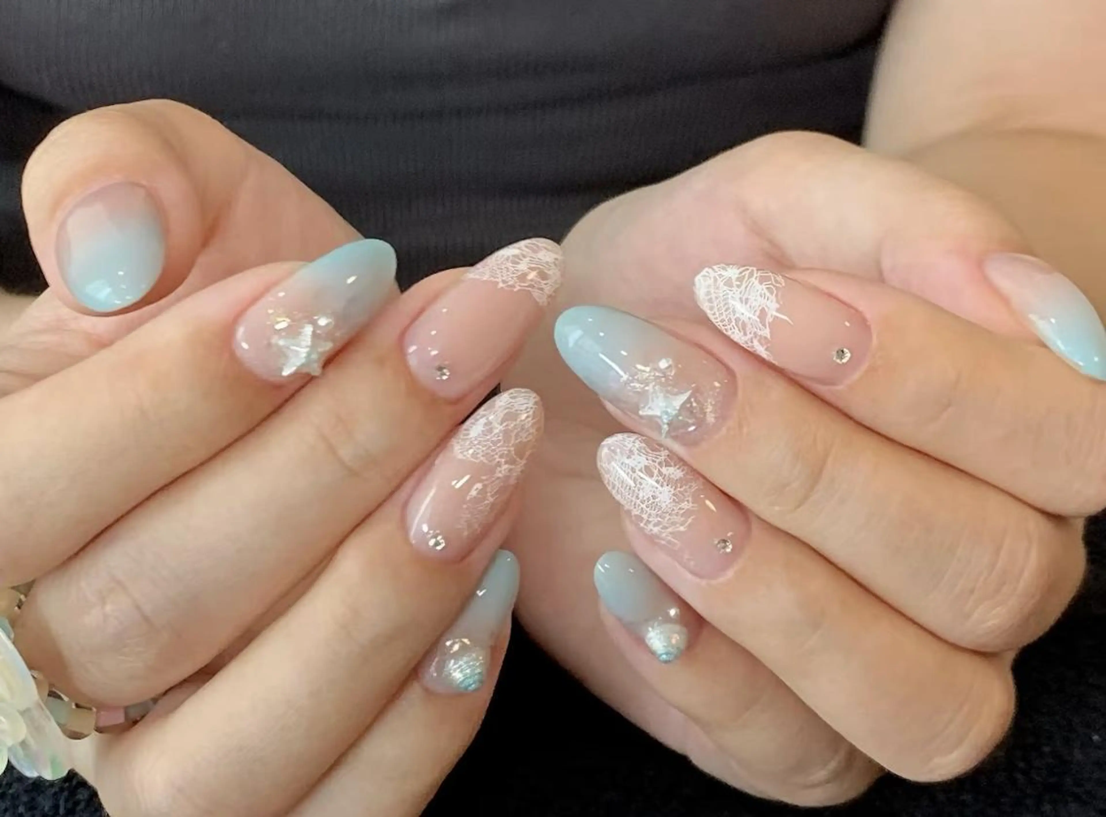 ネイル ハンドネイル 🎀 Ayaka_nailのネイルデザイン
