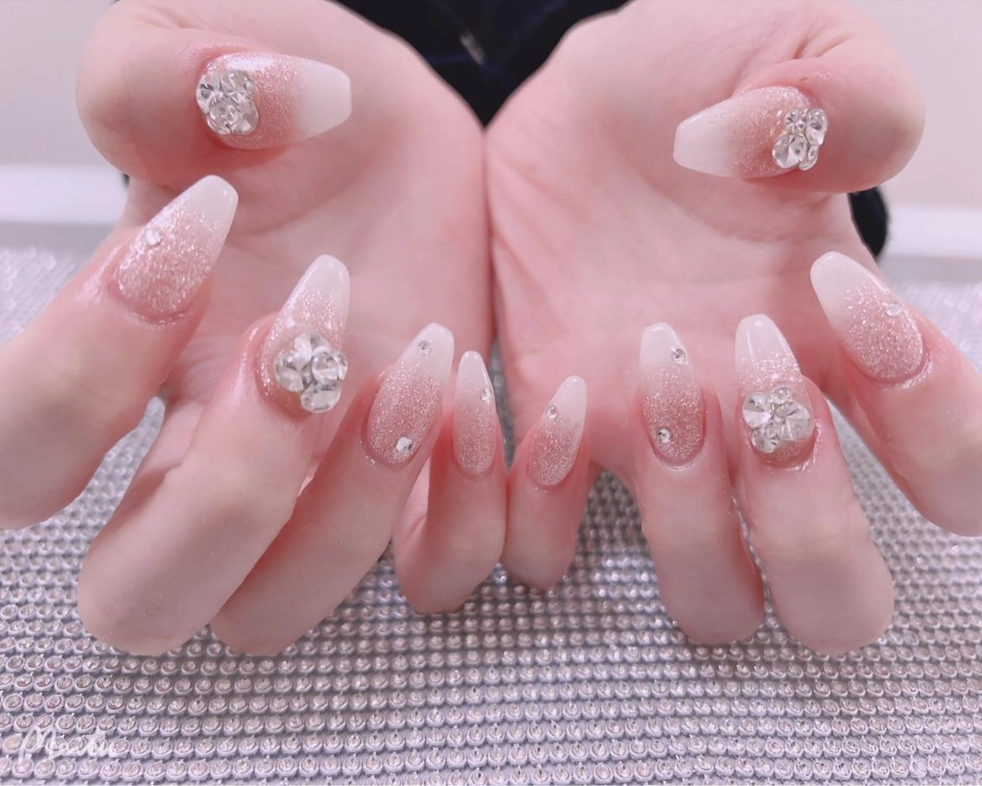 ネイル ハンドネイル はぴねす所属・横浜 美夢のネイルデザイン