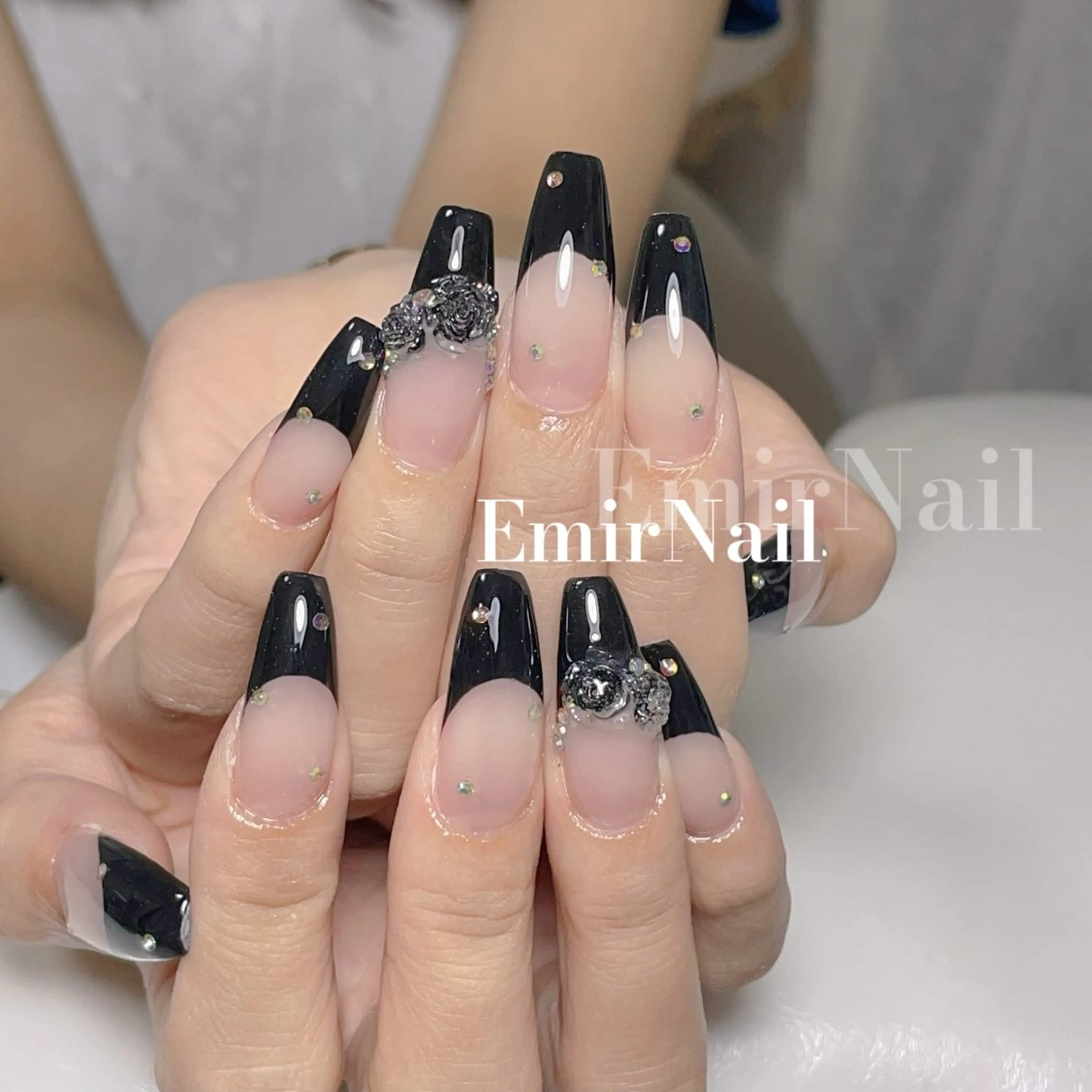 ネイル Emir Nailのネイルデザイン