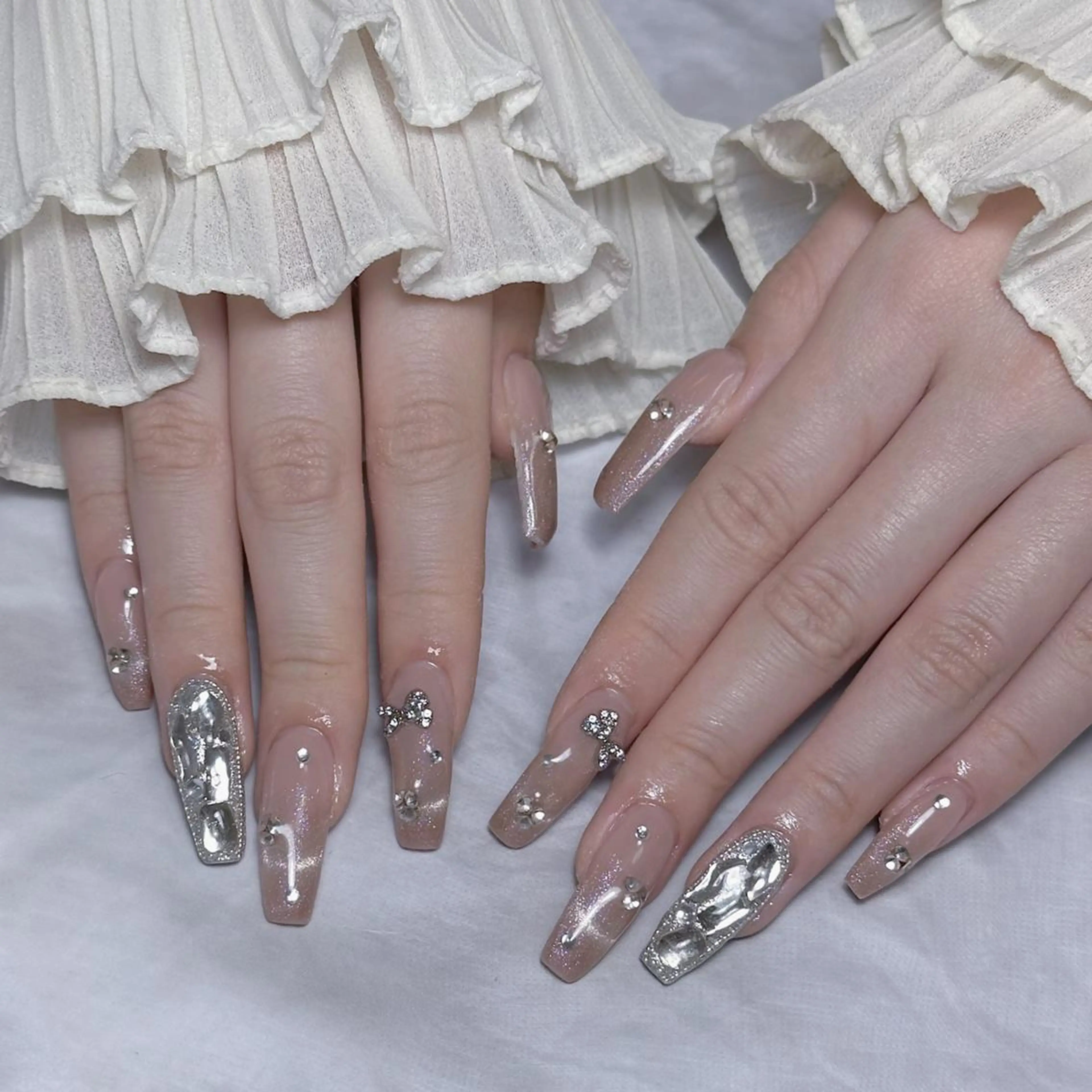 ネイル ハンドネイル 🩵Yun nail Salon 🩵のネイルデザイン