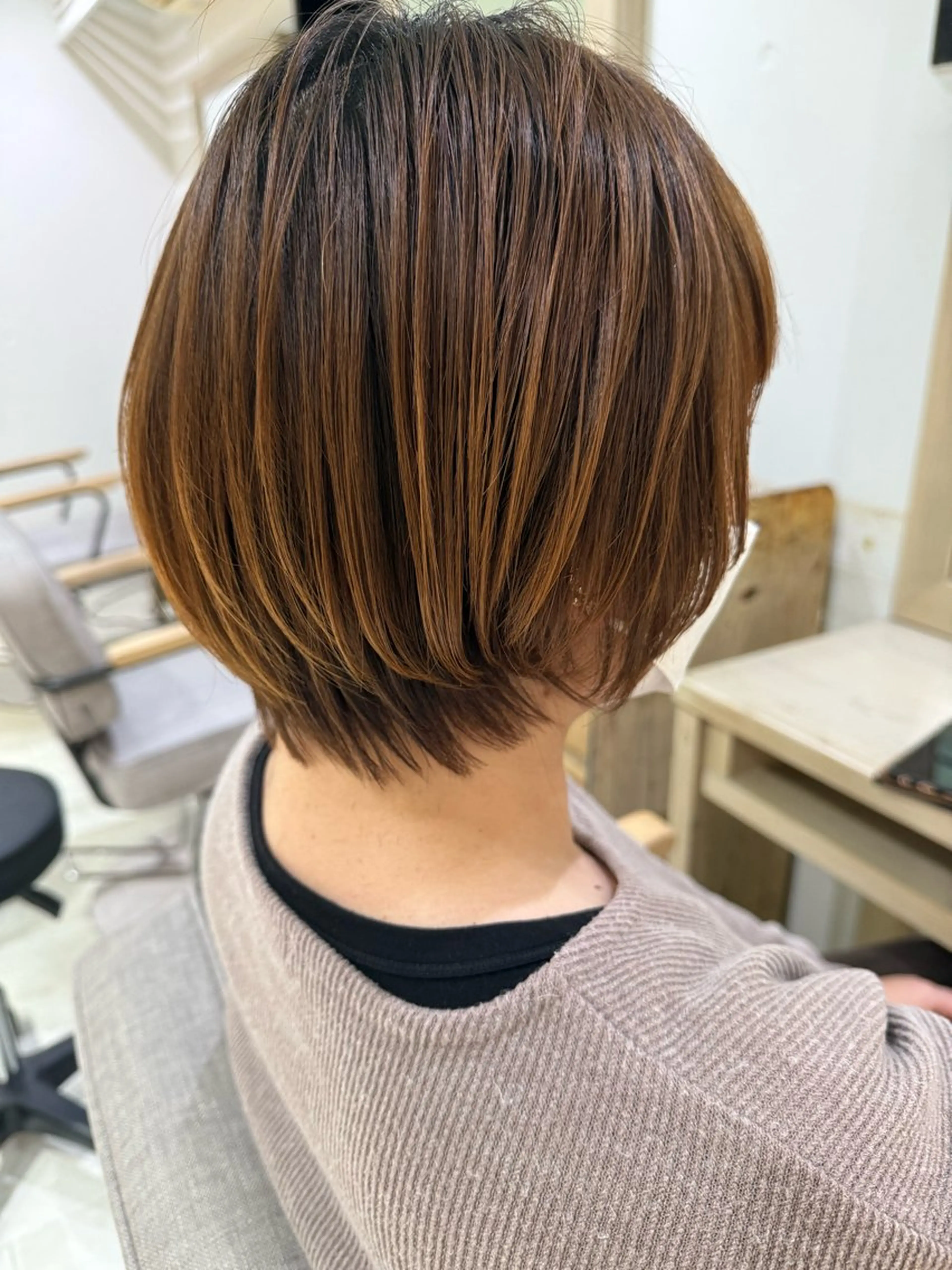 ショート 顔まわりレイヤー 顔周りカット レイヤーカット ショートヘア YUINA モデル様募集🍀のヘアスタイル