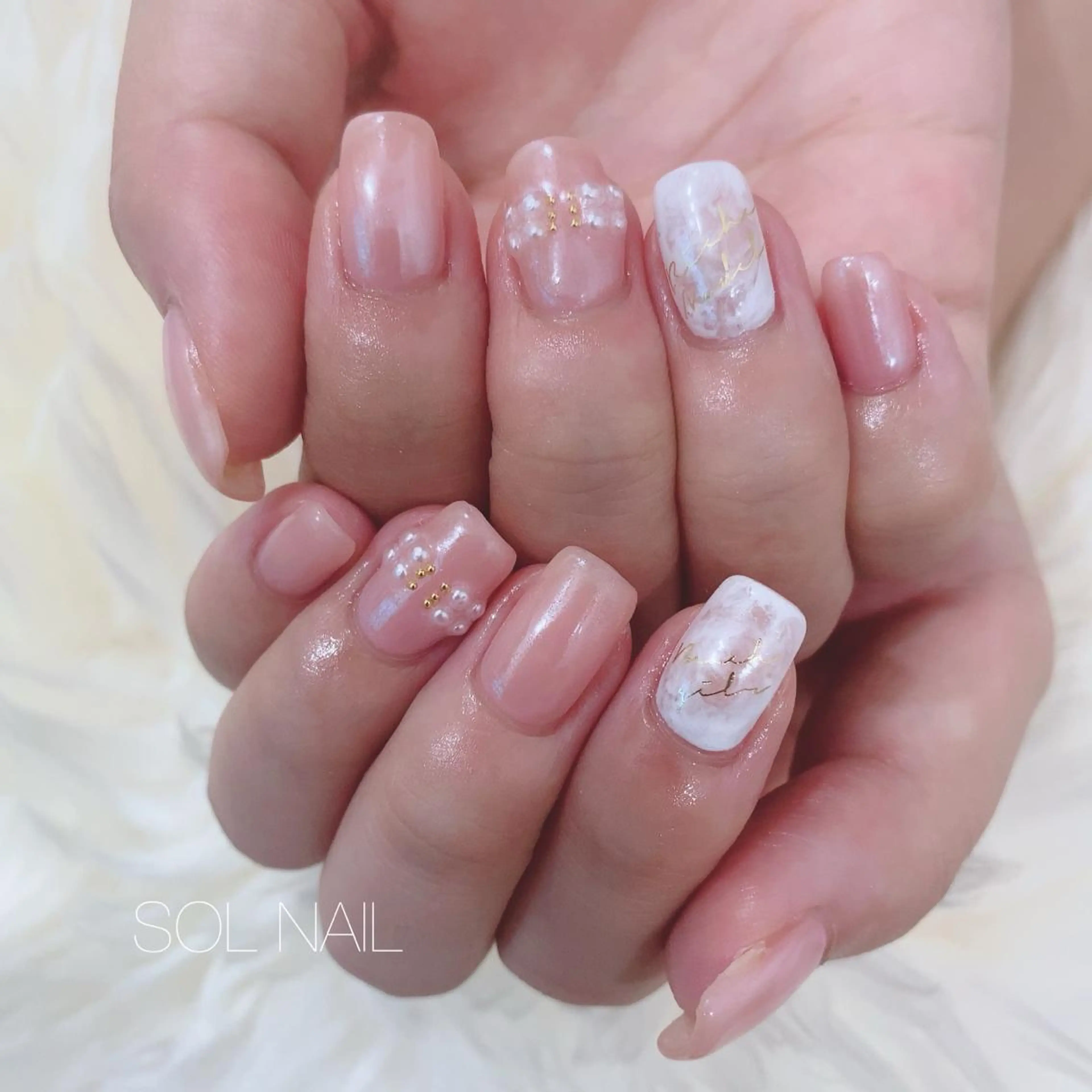 ネイル ミラーネイル SOL NAILのネイルデザイン