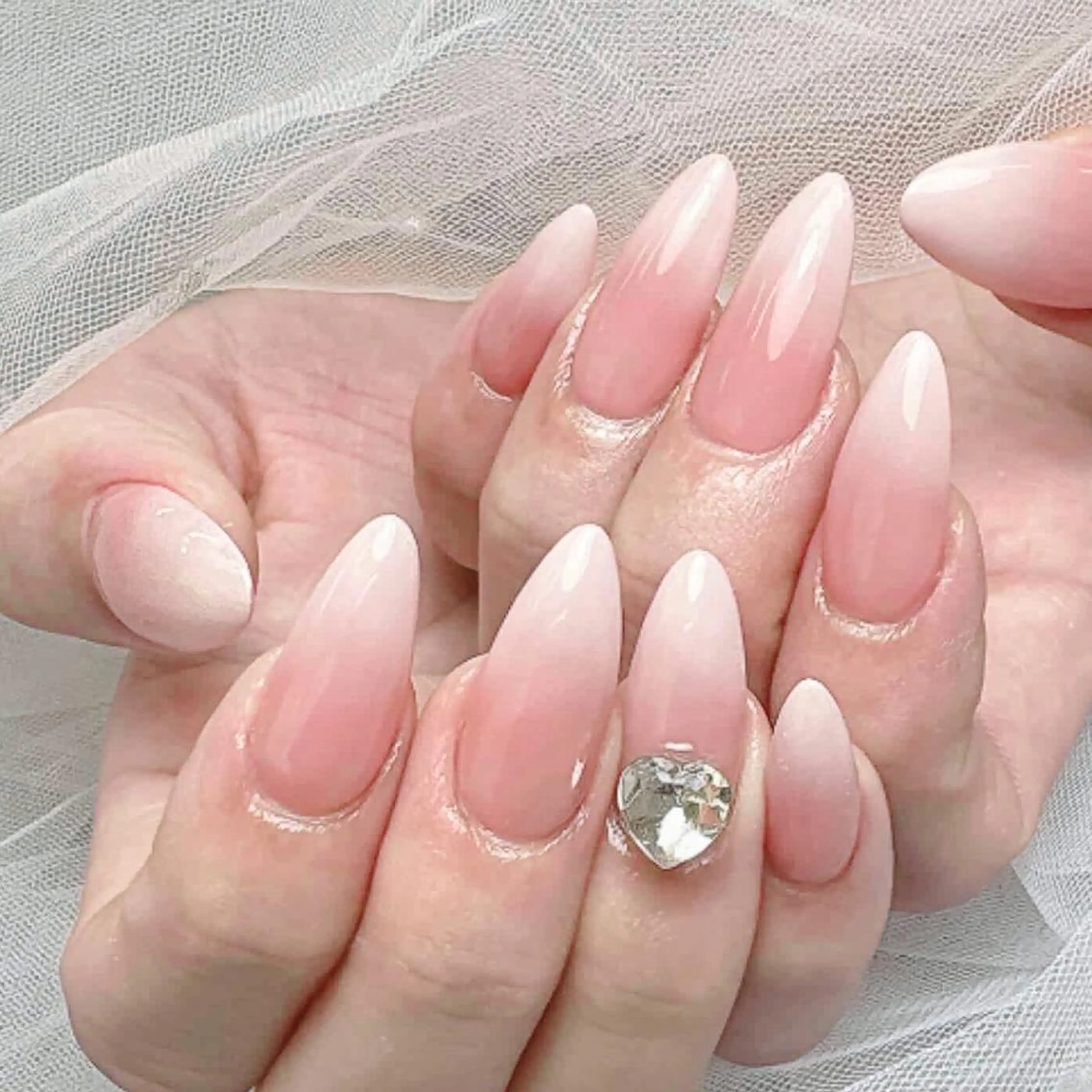 ネイル 七海🎀 💗のネイルデザイン