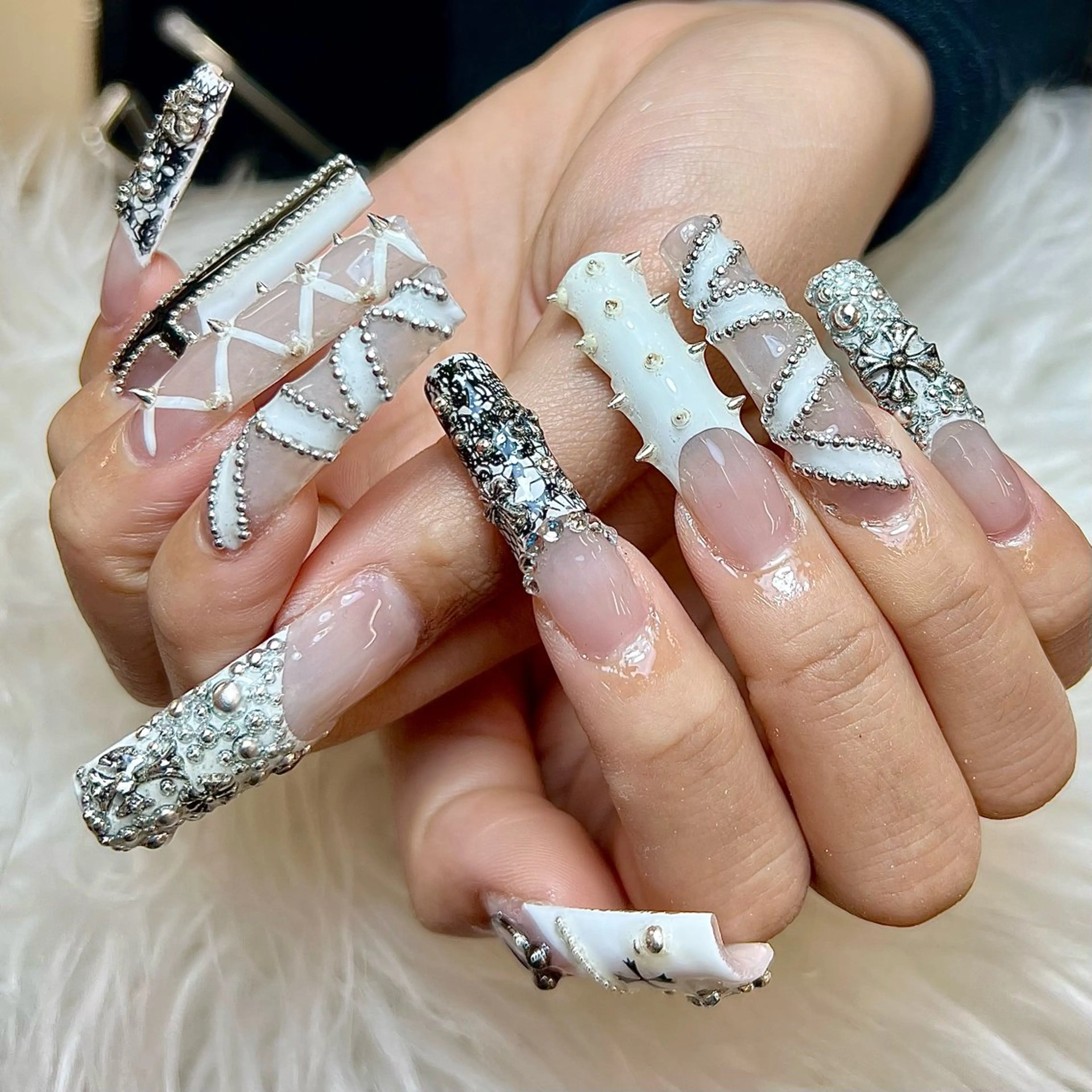 ネイル ANH NAIL ゴテゴテ専門店💎のネイルデザイン