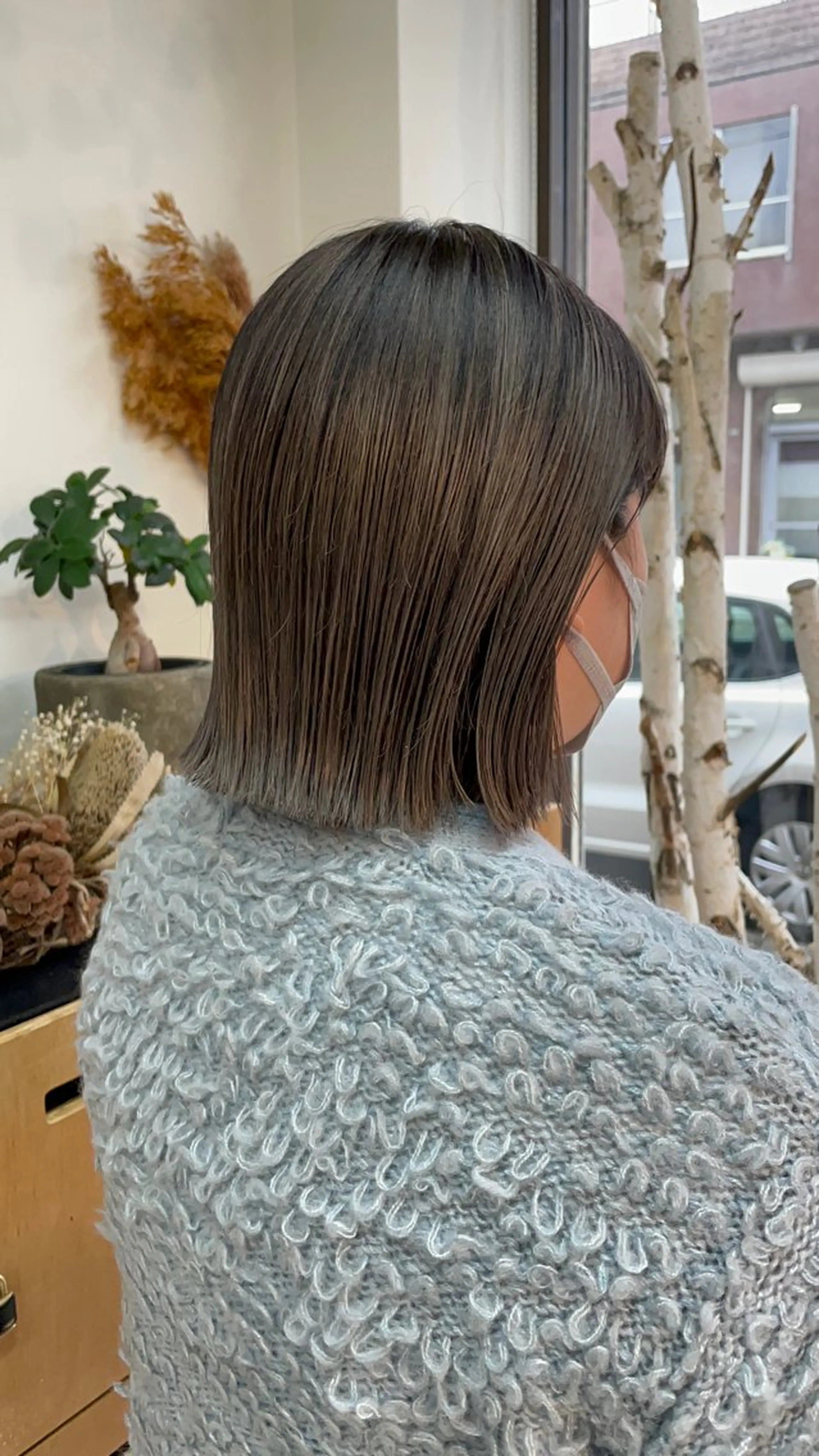 ミディアム カラー ブリーチ グレージュ ヘアカラー noa.所属・🎨カラー専門家🎨 チャーリーのヘアスタイル