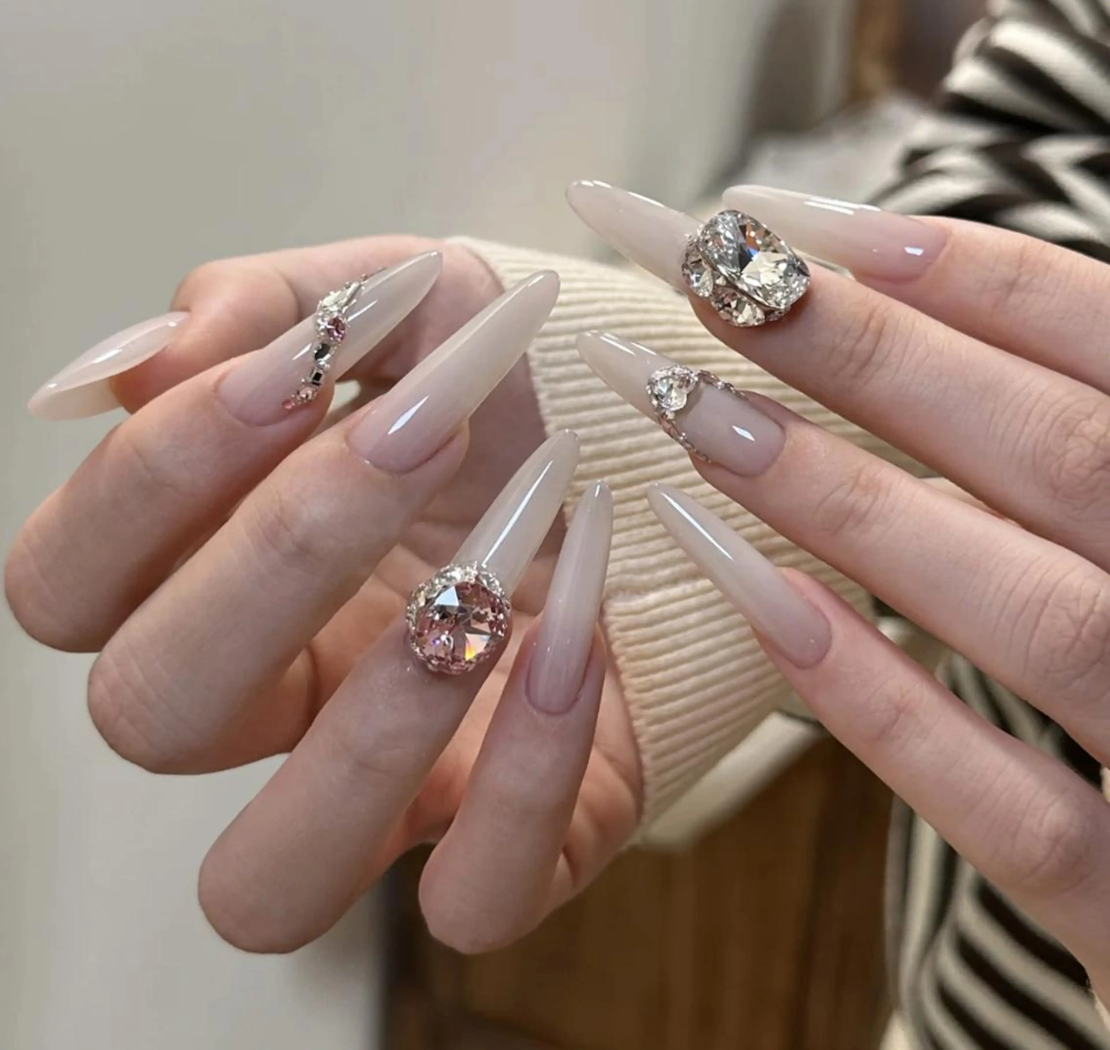 ネイル ハンドネイル Pure&Rich Nailのネイルデザイン