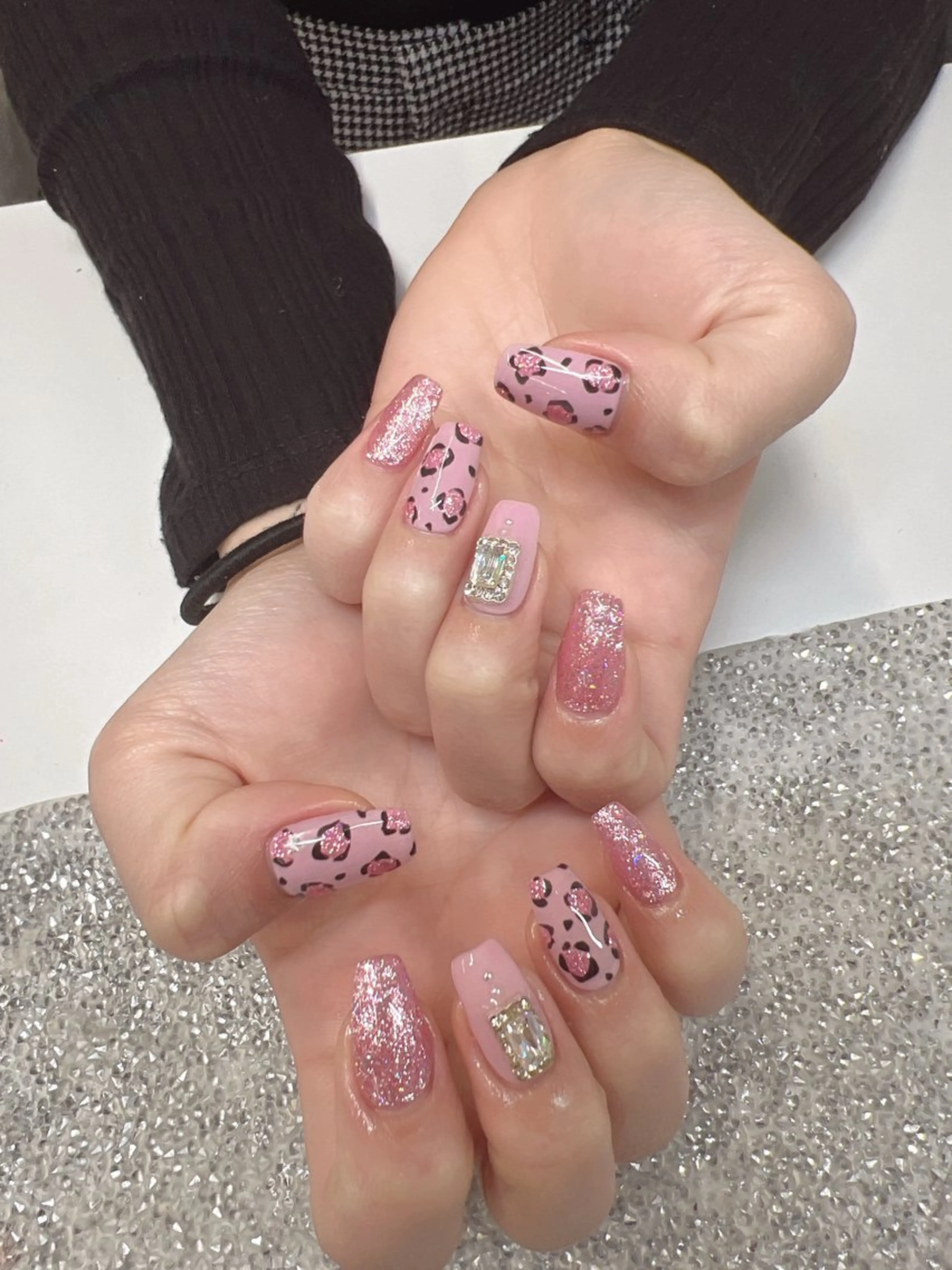 ネイル Guarendo錦糸町店所属・ガレンドウ 白澤 愛子のネイルデザイン