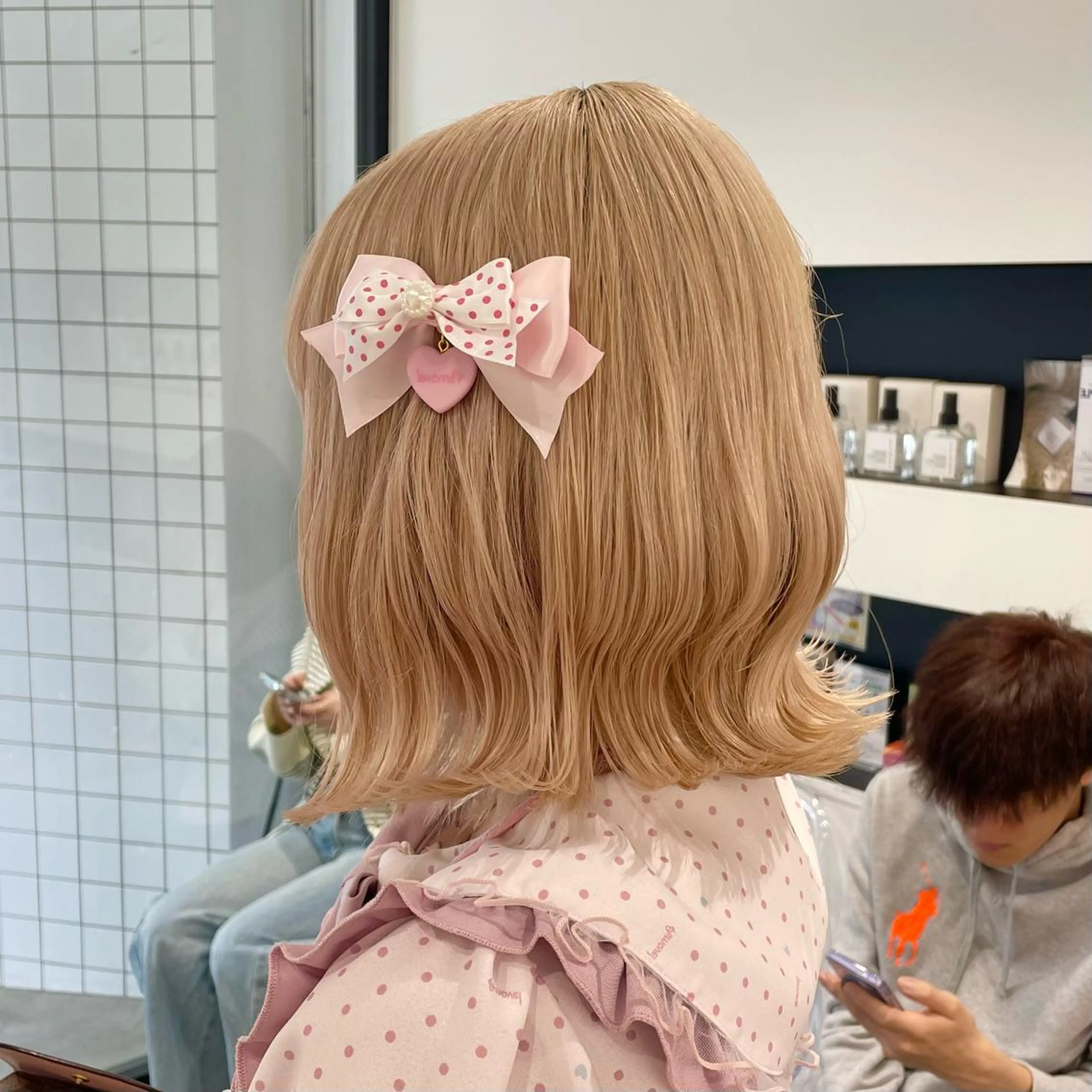 ミディアム カラー パーマ ヘアアレンジ メンズ キッズ ネイル マツエク・マツパ アイブロウ 波巻きパーマ mona/ ストレートスタイル✨のヘアスタイル