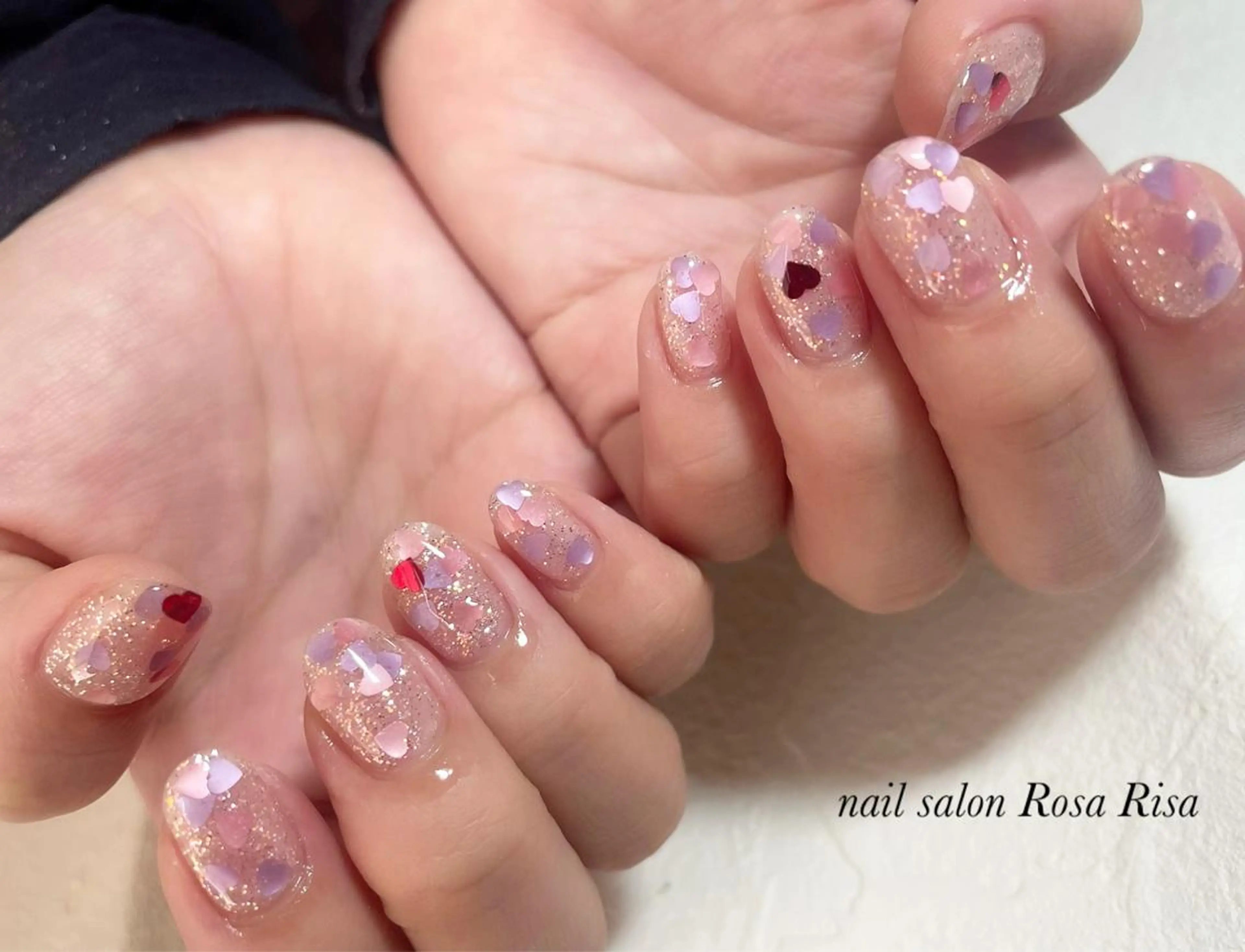 ミディアム ネイル ハート ネイルスタジオ シェイクユアハンズのネイルデザイン