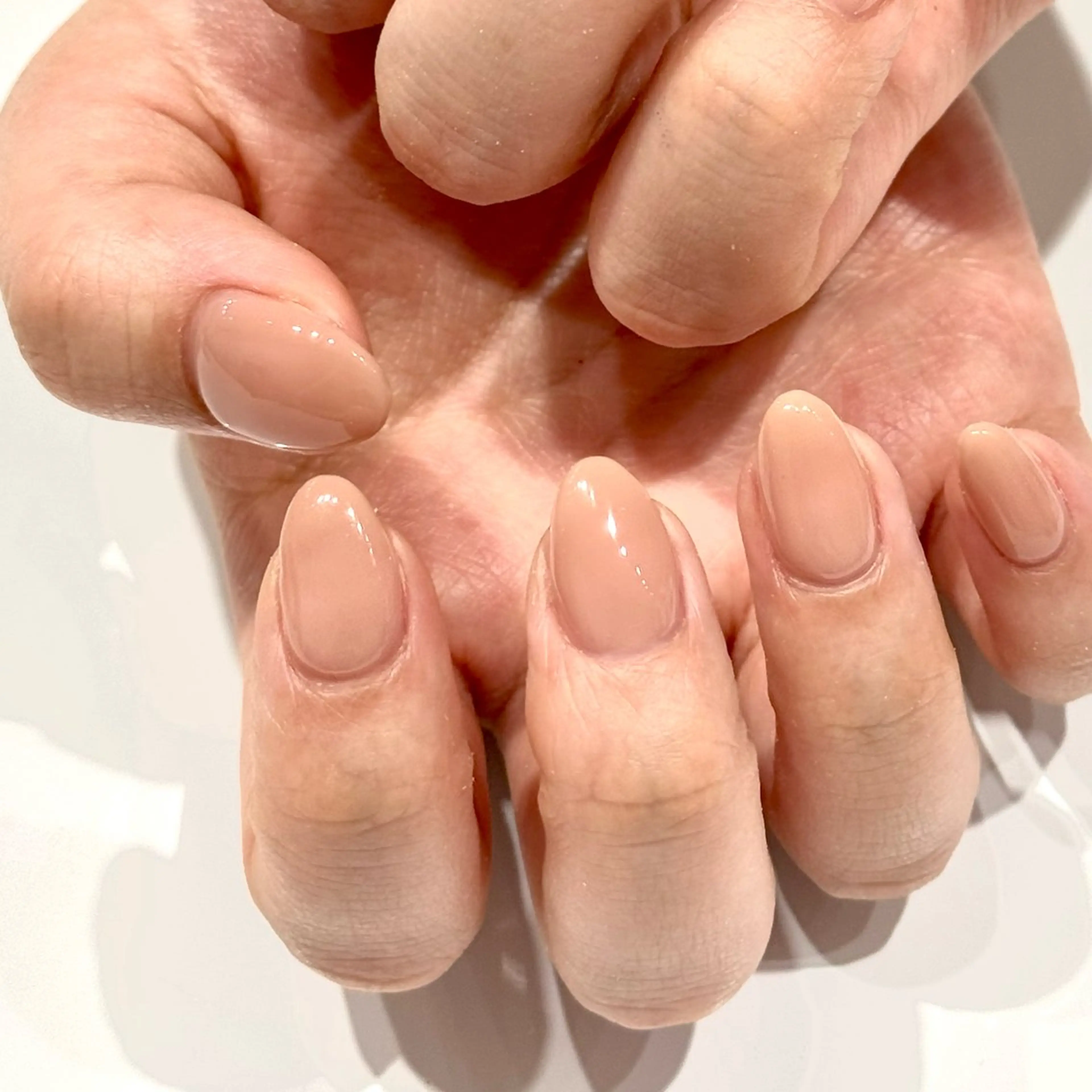 ネイル ワンカラーネイル ハンドネイル she 川崎 karenのネイルデザイン