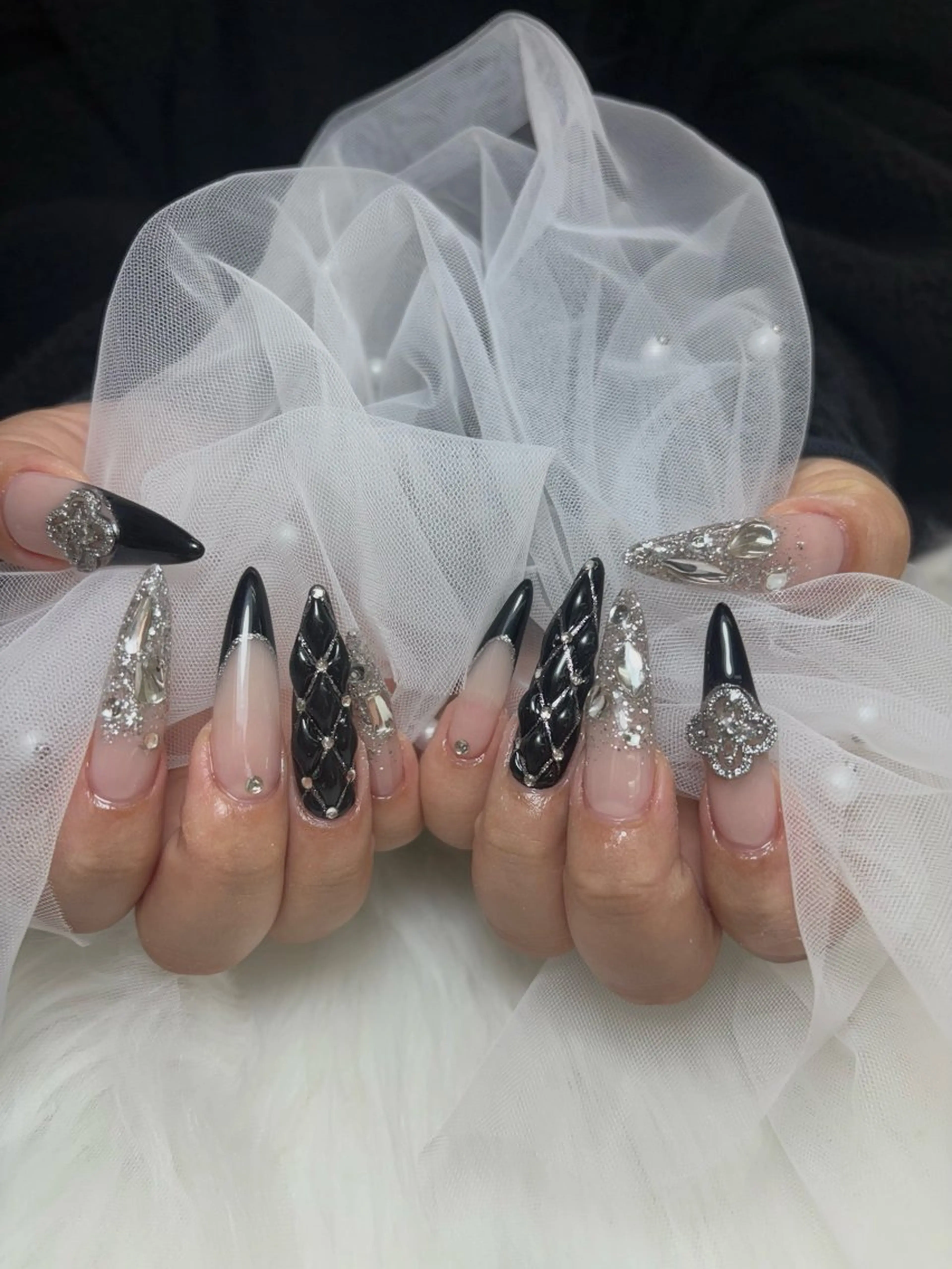 ネイル スカルプネイル MAMIネイリスト UNELMA所属のネイルデザイン