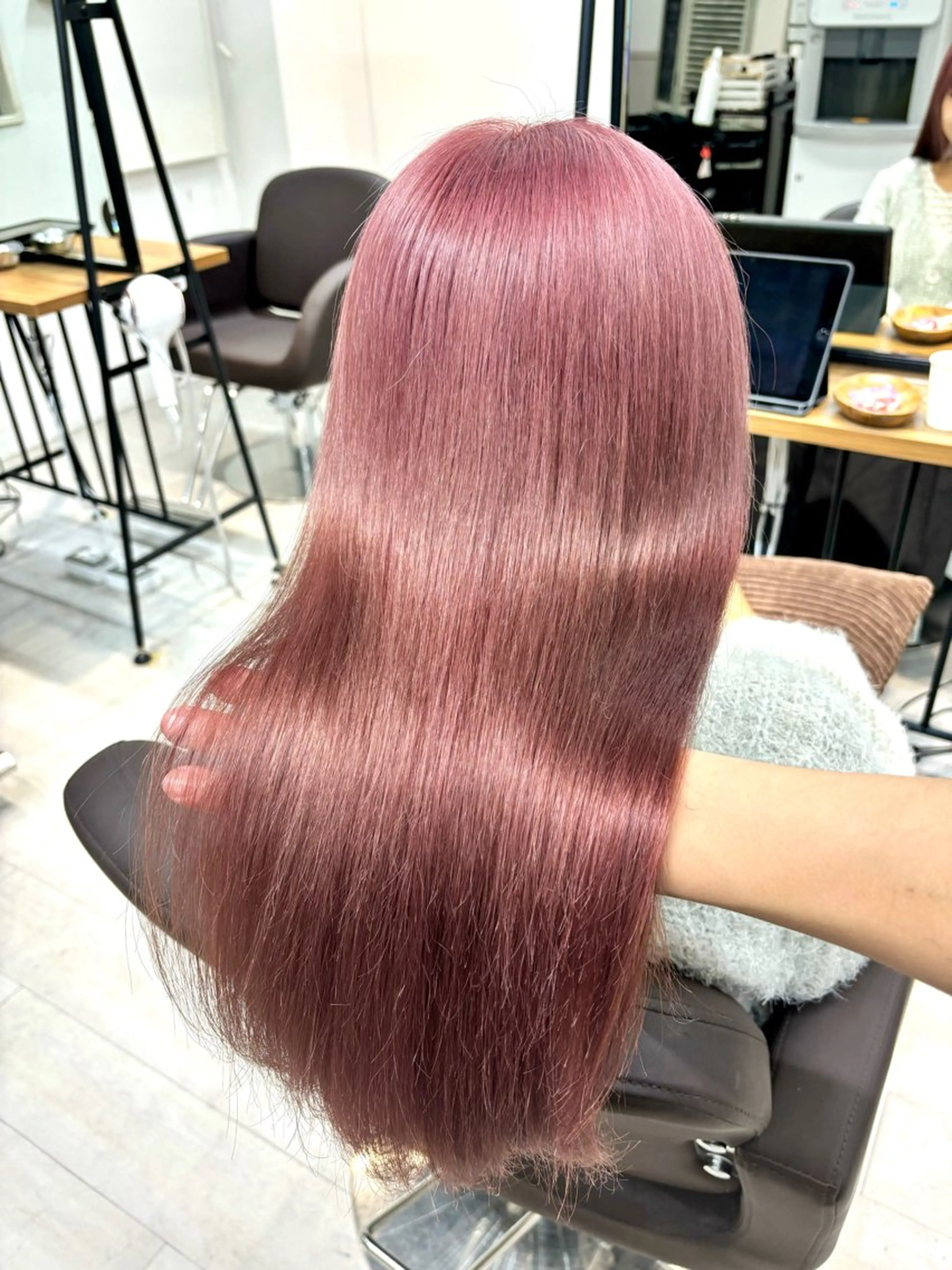 ロング ヘアカラー トリートメント ヘッドスパ ヘアセット I S所属・🪞透明感カラー🫧 縮毛矯正🥇かずきのヘアスタイル