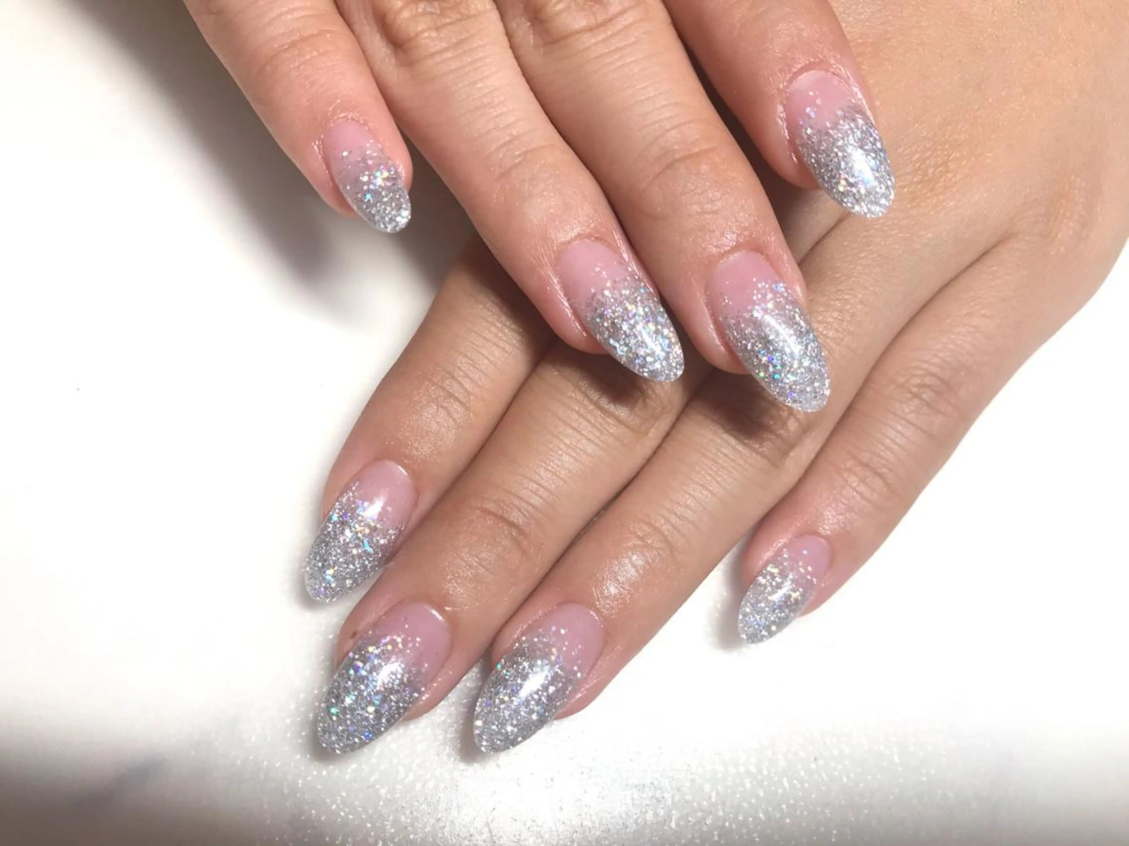 ネイル ハンドネイル 髙城 亜紀のネイルデザイン