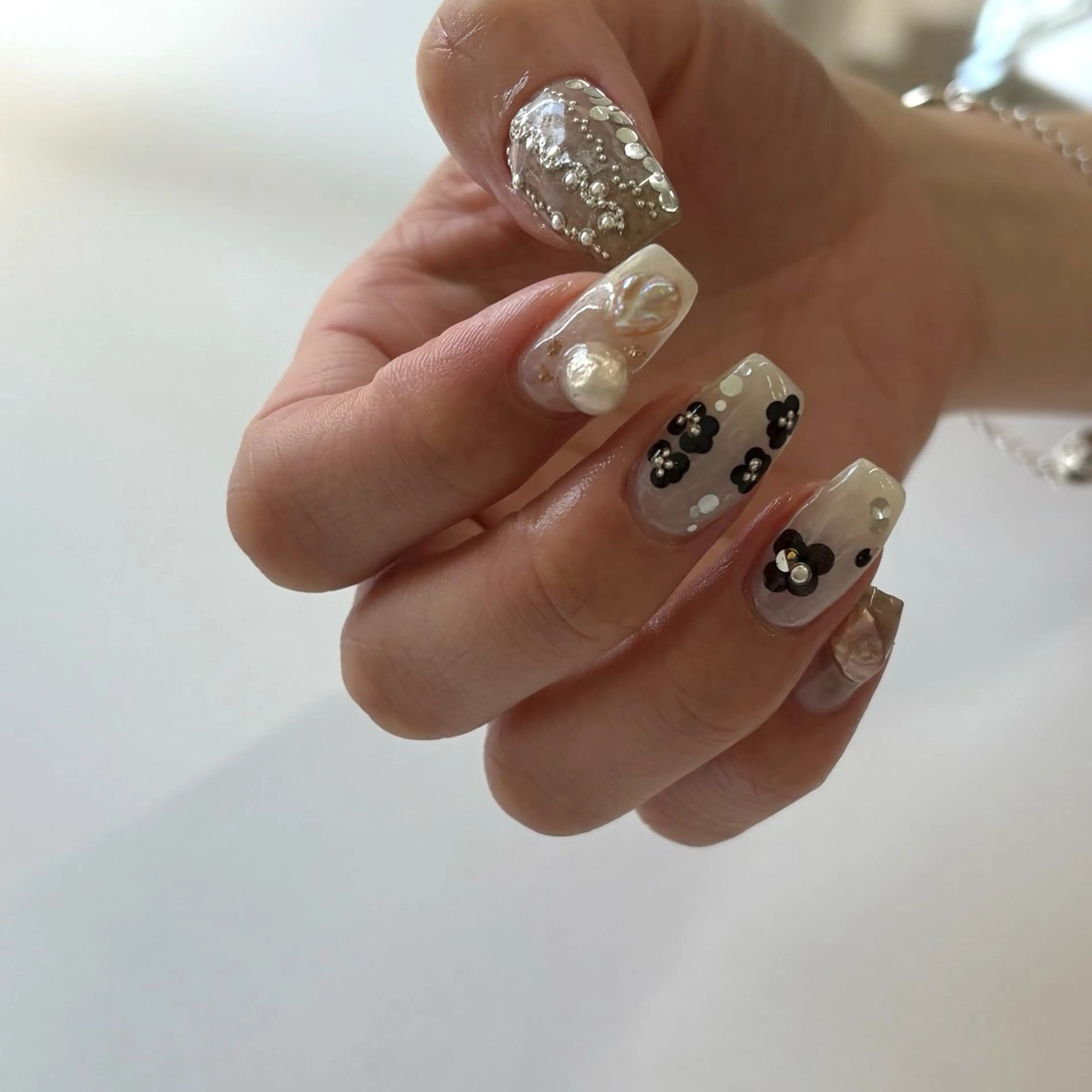 ネイル ☽ nju_nailのネイルデザイン