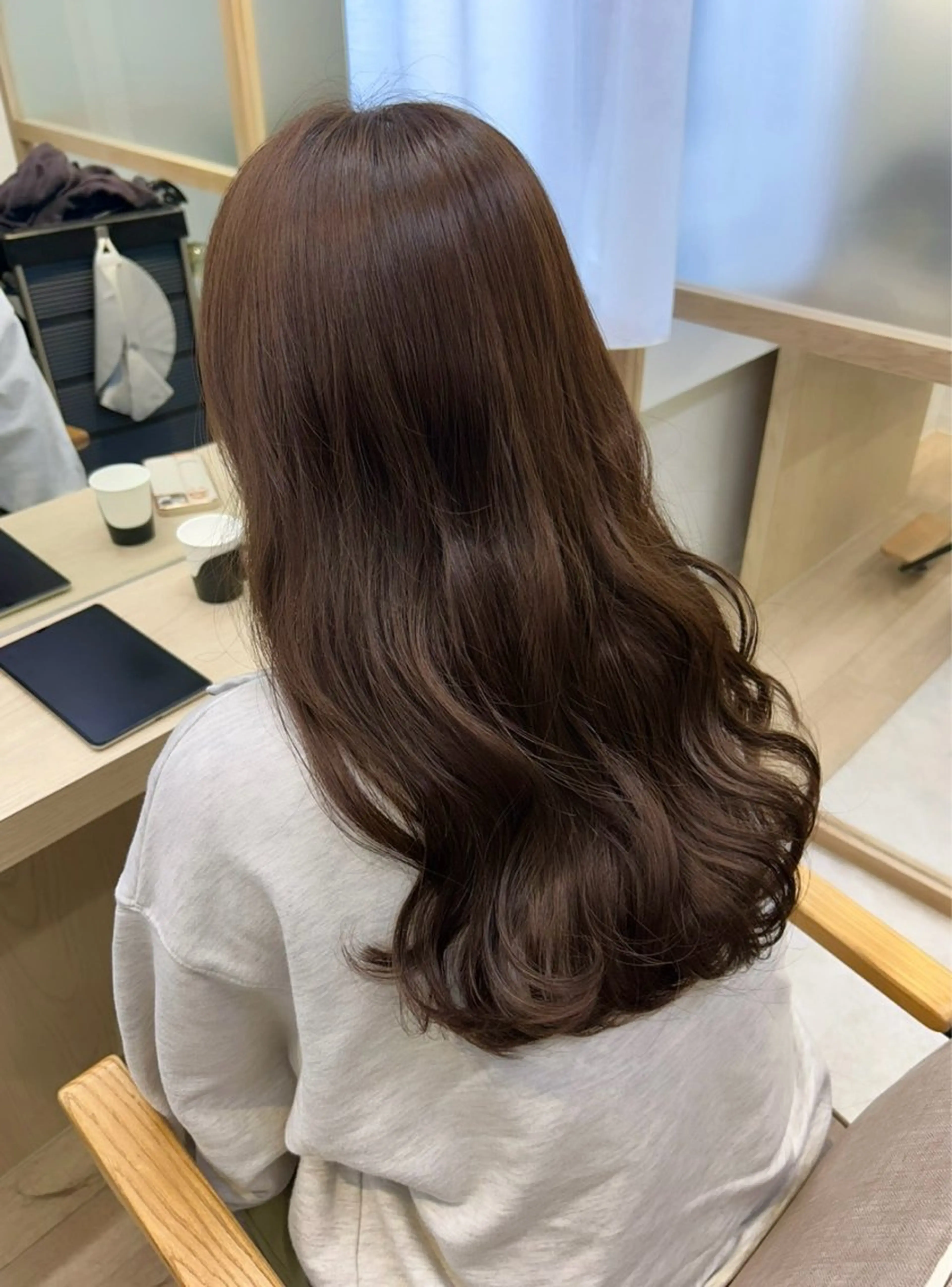 セミロング チョコレートブラウン ヘアカラー トリートメント 🍀秋山 桃子🍀のヘアスタイル