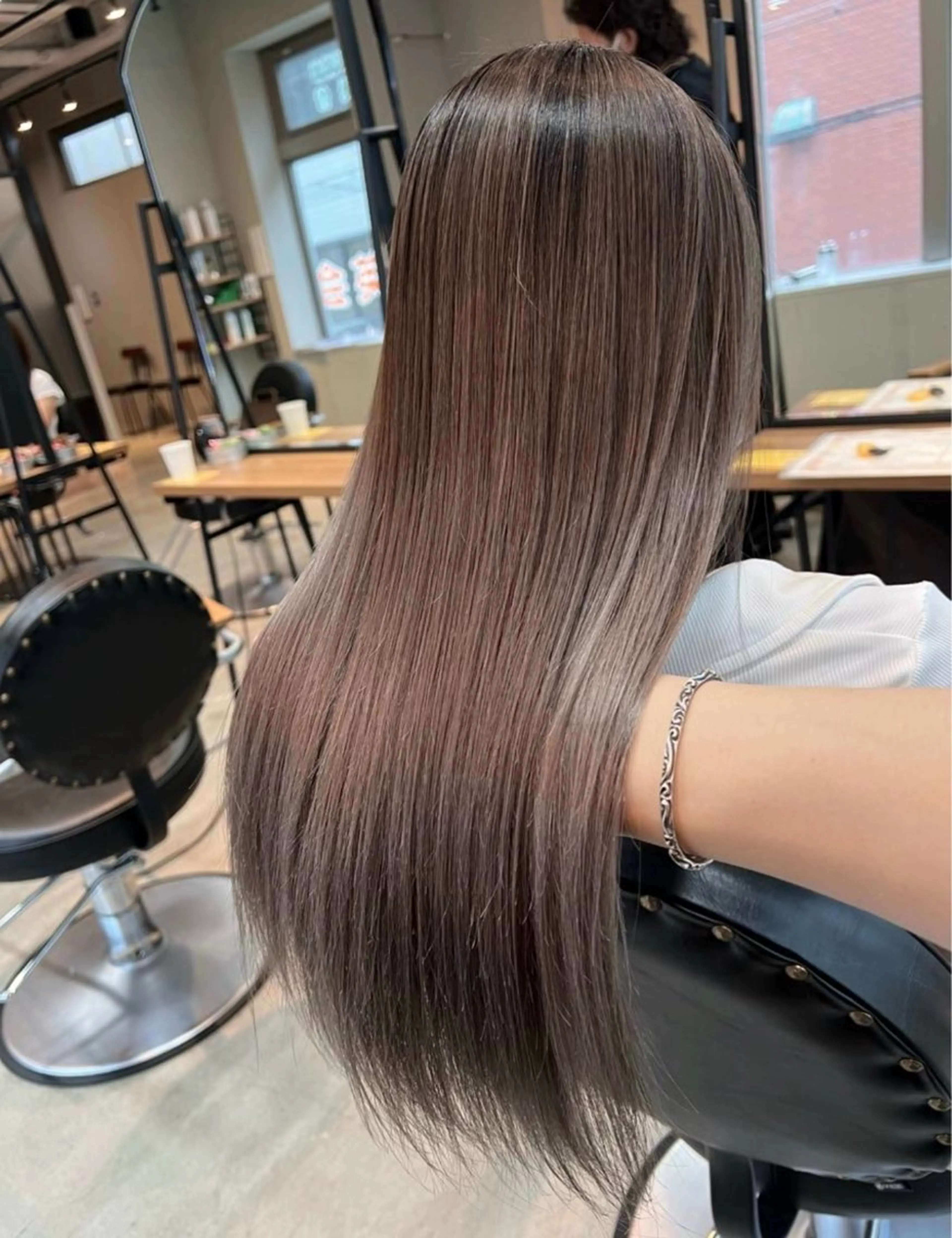 ロング カラー Lafithhair lov. 福山駅家店のヘアスタイル