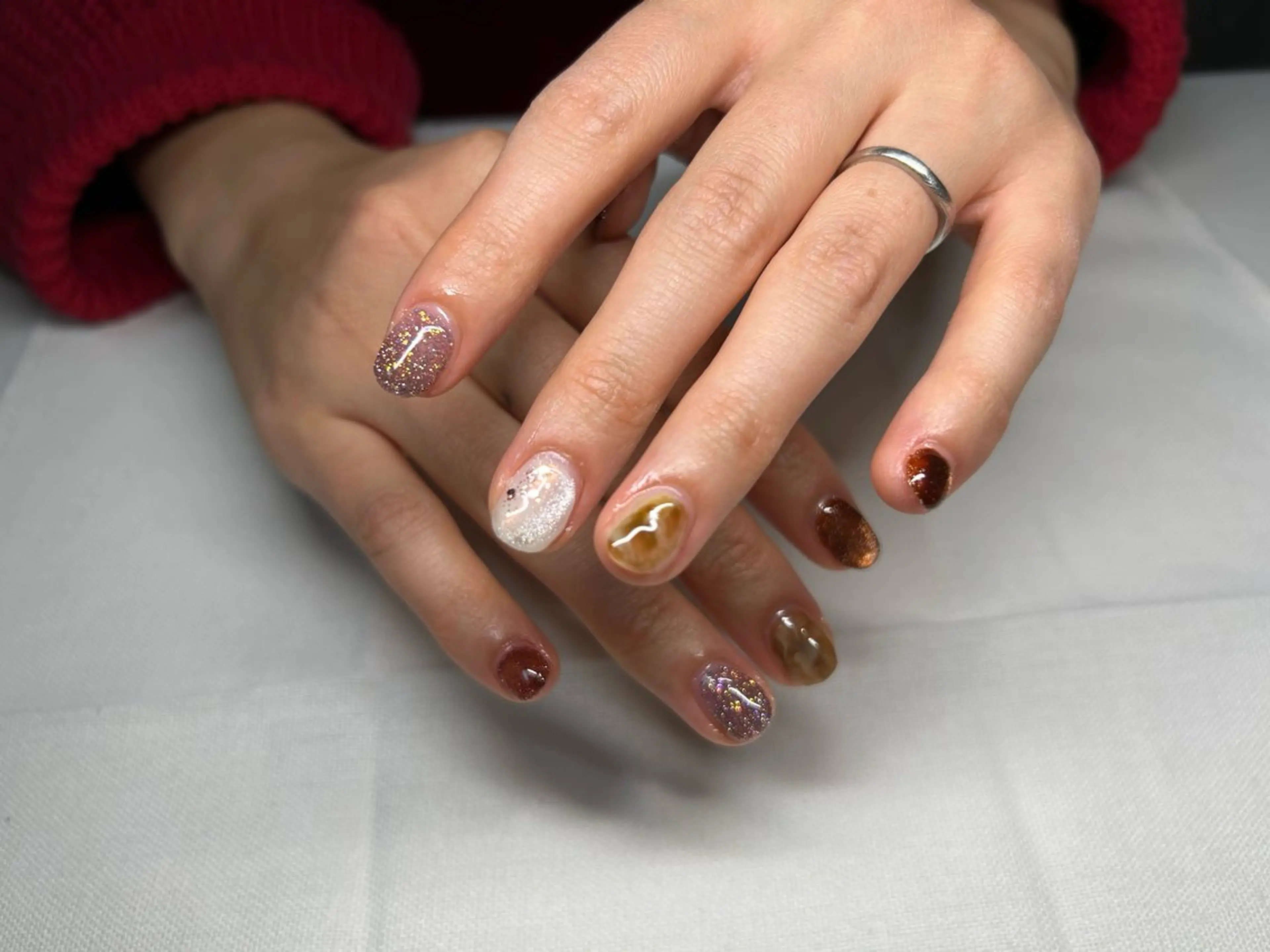 ショート ハンドネイル RISE所属・RISE 実紗のネイルデザイン