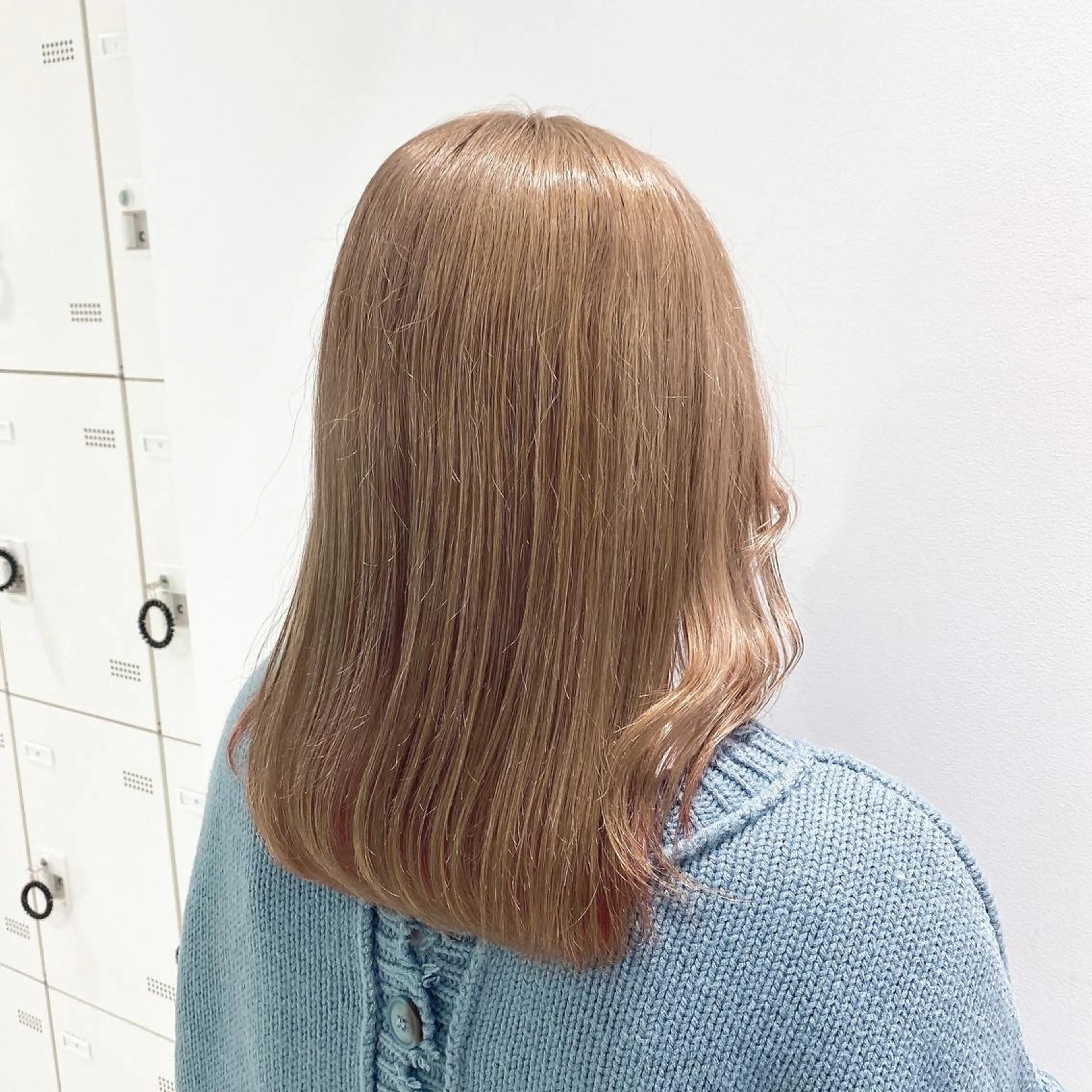 ミディアム カラー エフェクトブリーチ 🌟前澤啓太朗のヘアスタイル