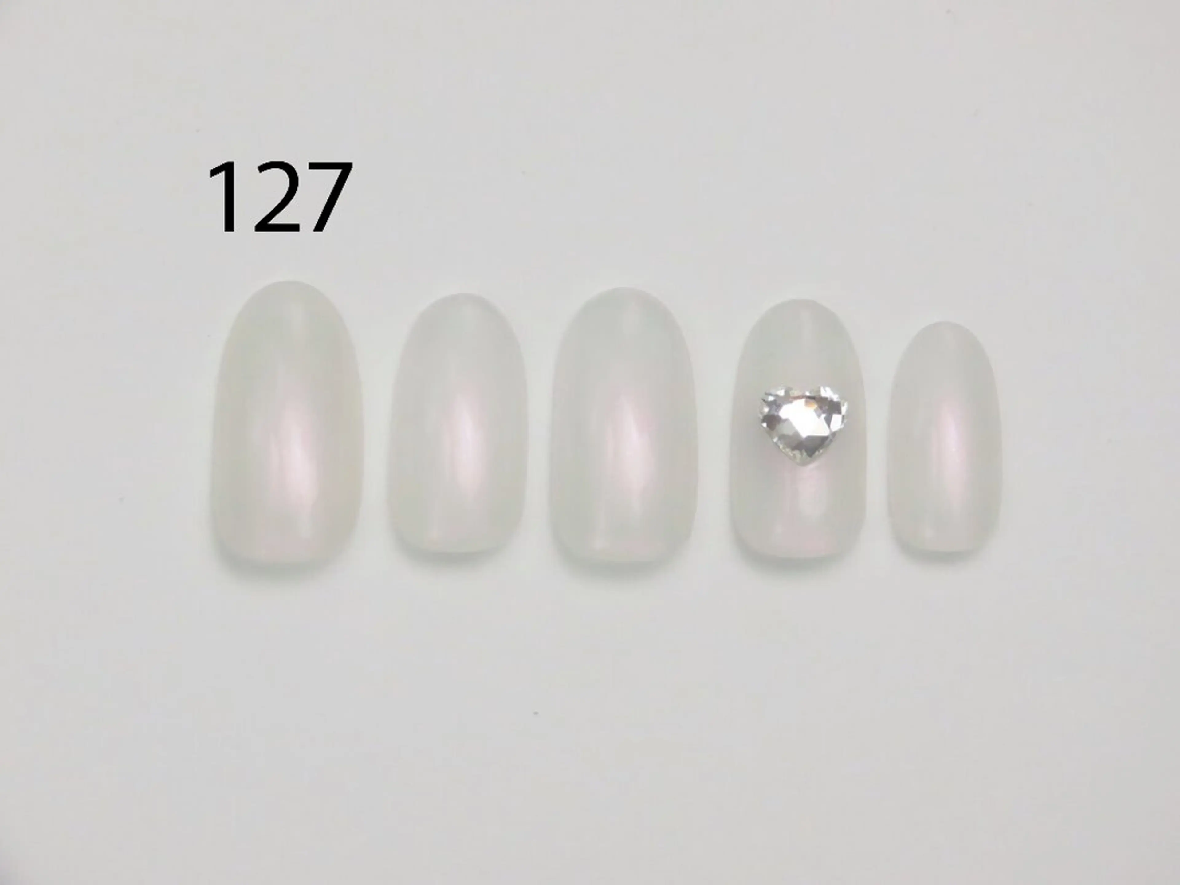 ネイル 韓国美容ジェルネイル専門店Maum新潟店所属・Maum 新潟店のマツエク・マツパデザイン