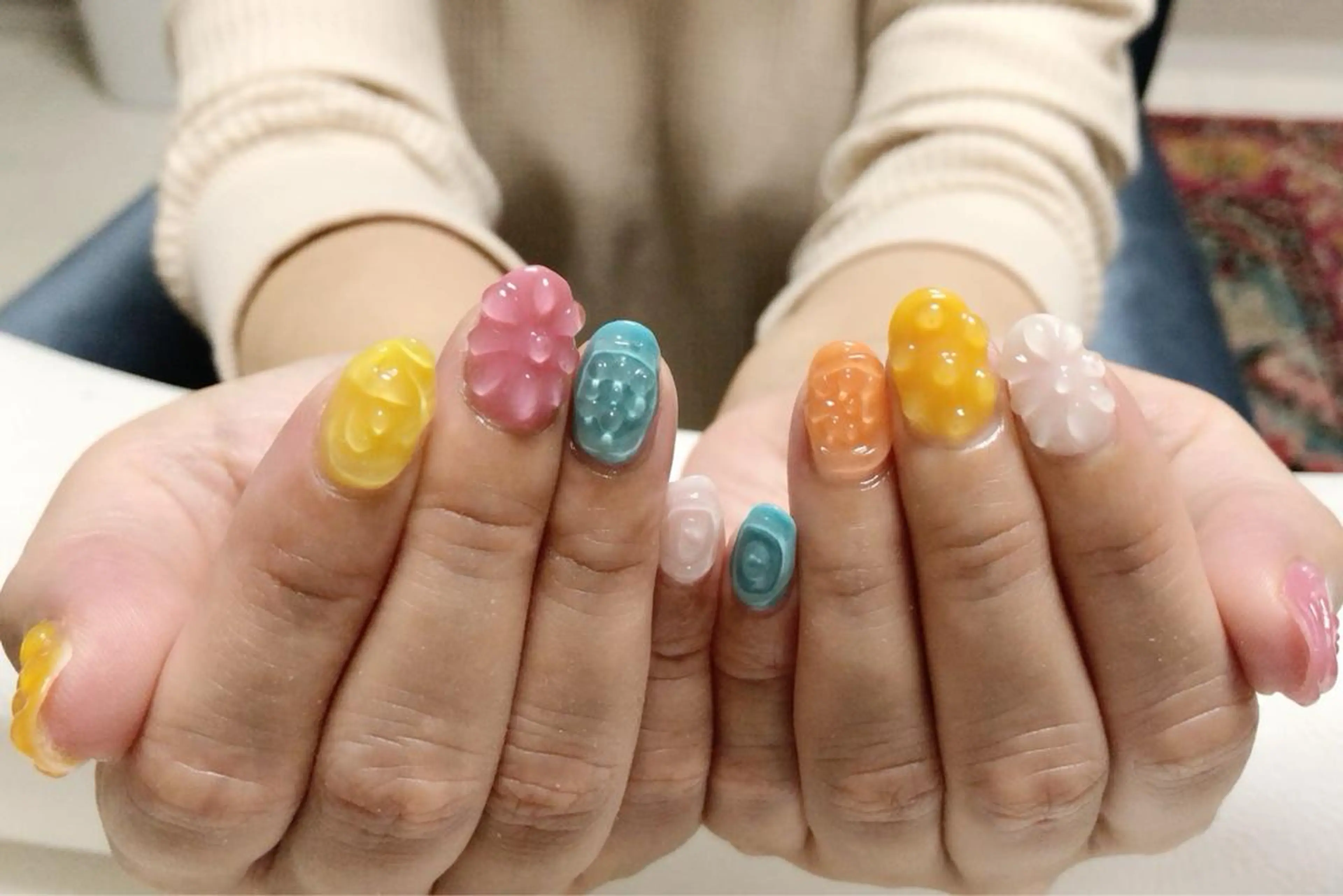 ネイル ハンドネイル フットネイル mano nella manoのネイルデザイン