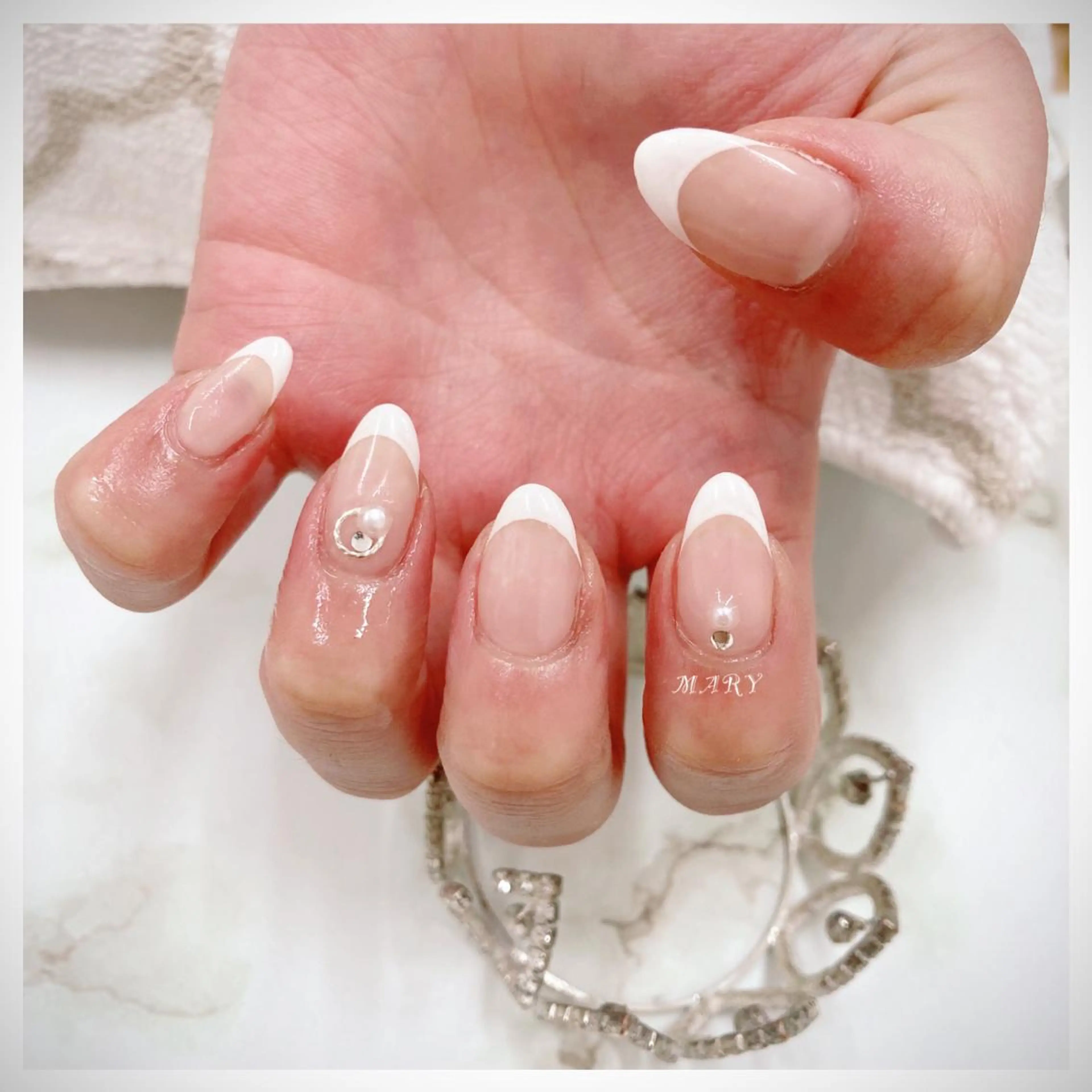 ネイル フレンチネイル ニュアンスネイル オフィスネイル シンプルネイル ハンドネイル Mary nail .narumiのネイルデザイン