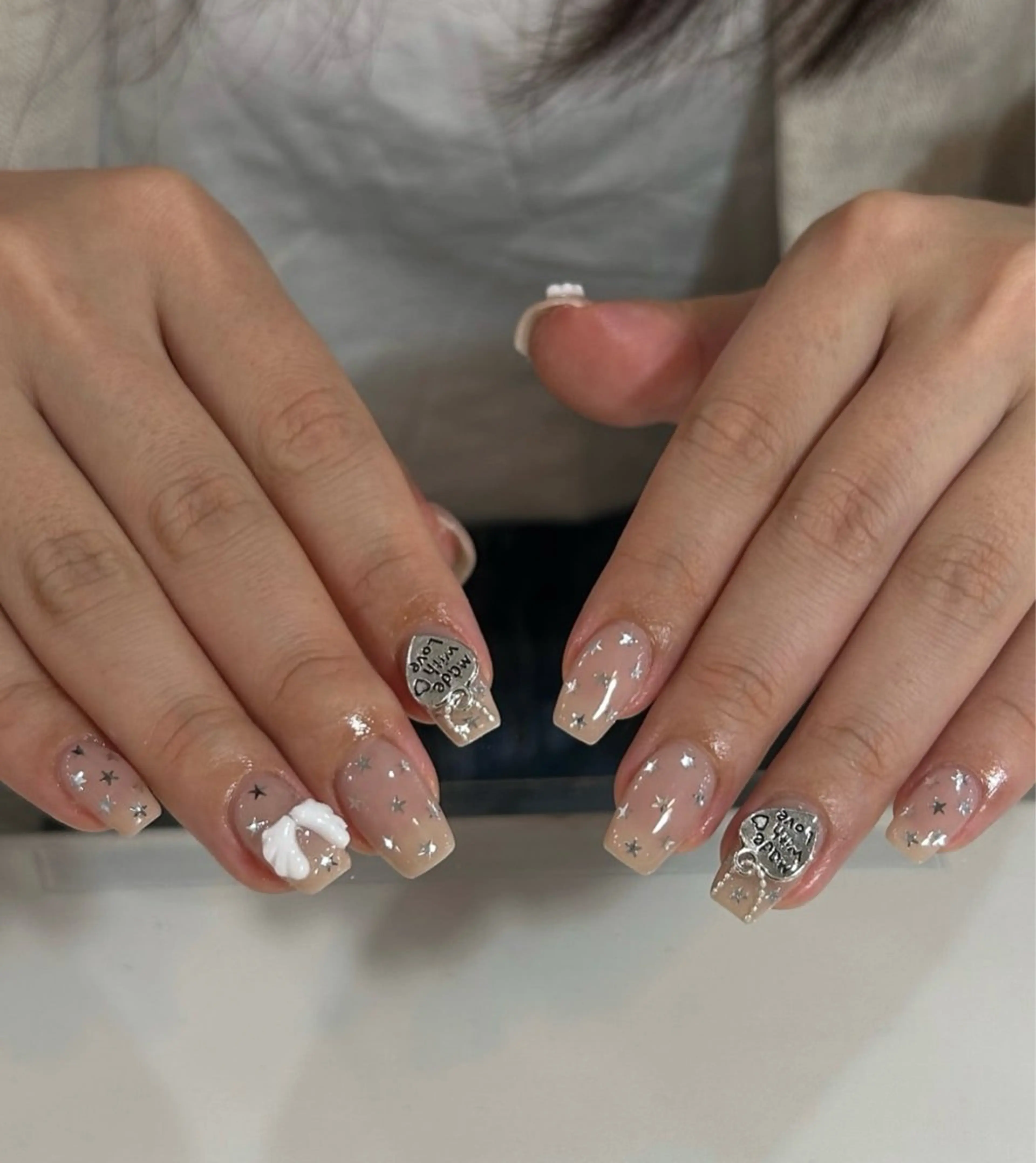 ネイル ハンドネイル BERA NAILSのネイルデザイン