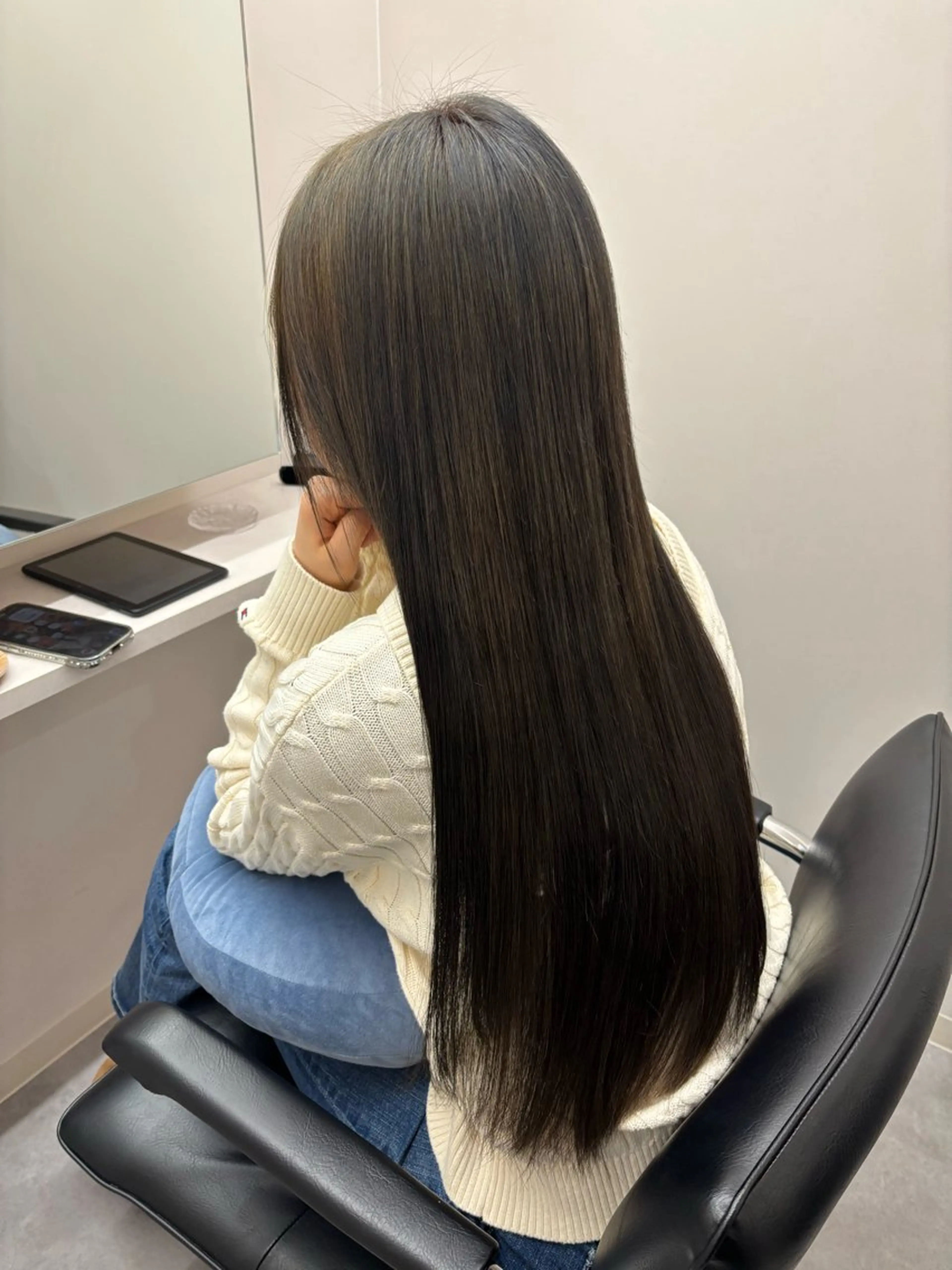 カット＋カラー＋美容液セラミドトリートメント＋Refa泡エステの写真