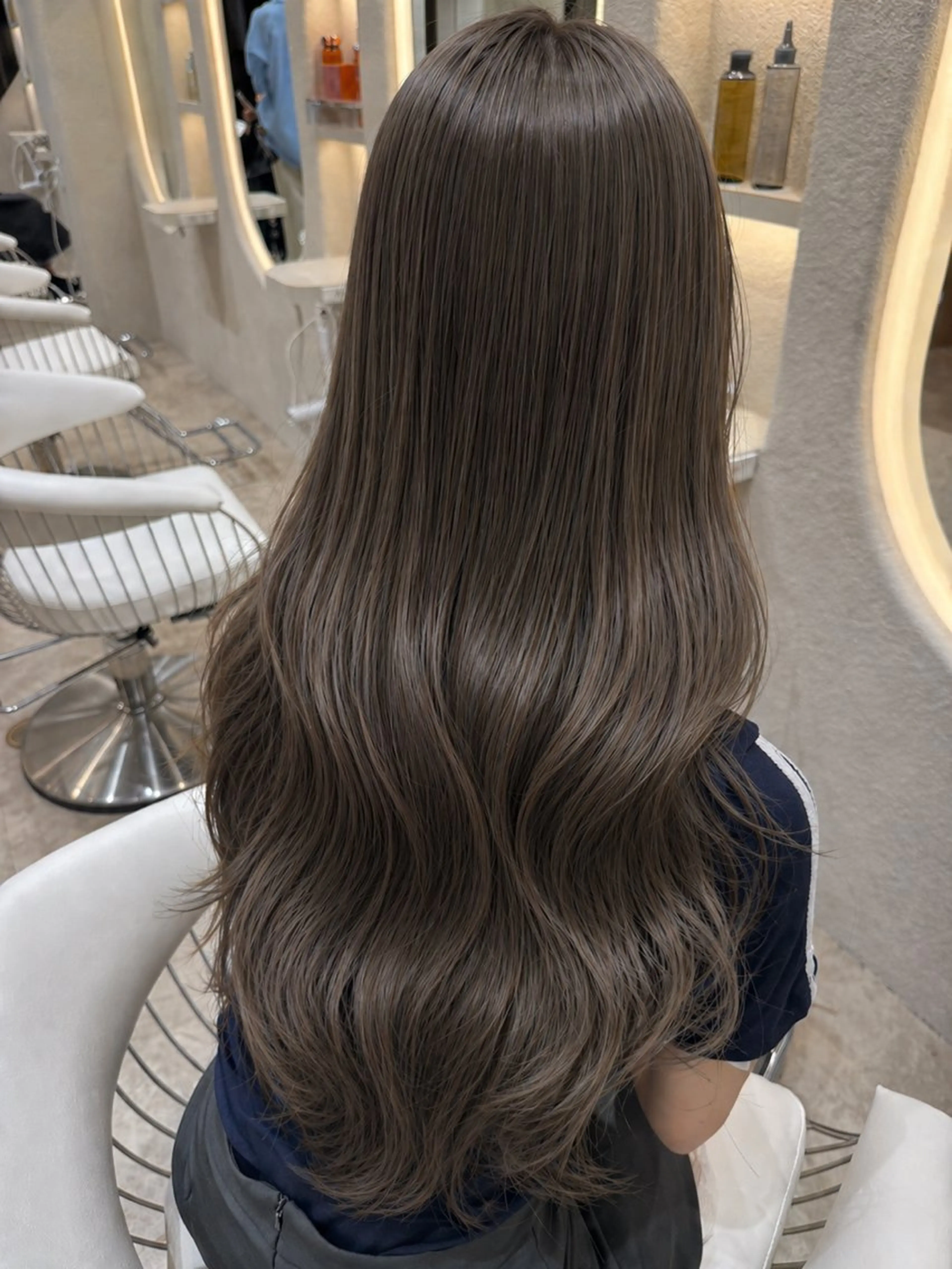 ロング カラー ヘアカラー 🫧✨透明感カラー 🤍ゆら🤍✨🫧のヘアスタイル