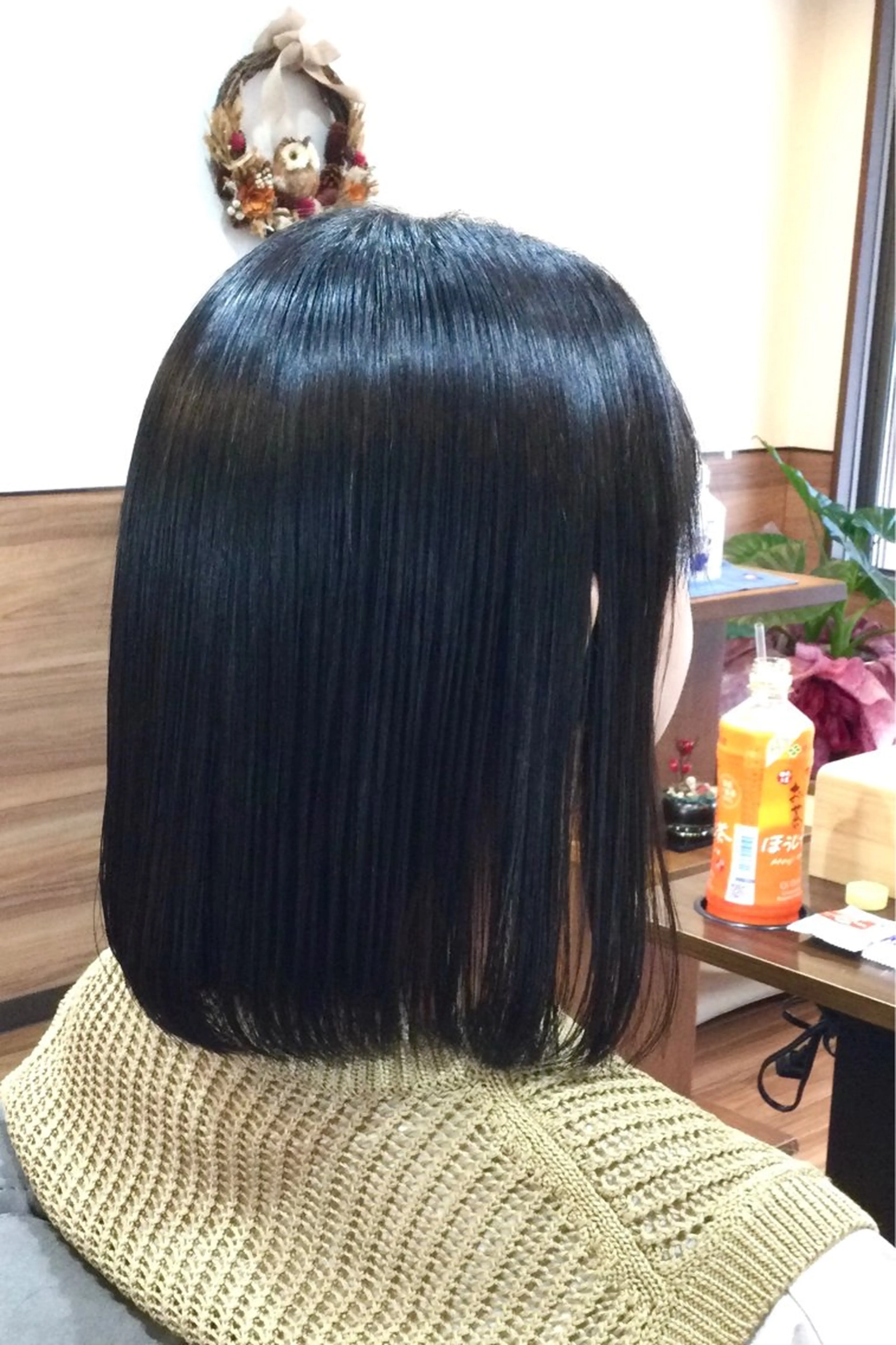 ミディアム カット 縮毛矯正 トリートメント Annon プライベートサロンのヘアスタイル