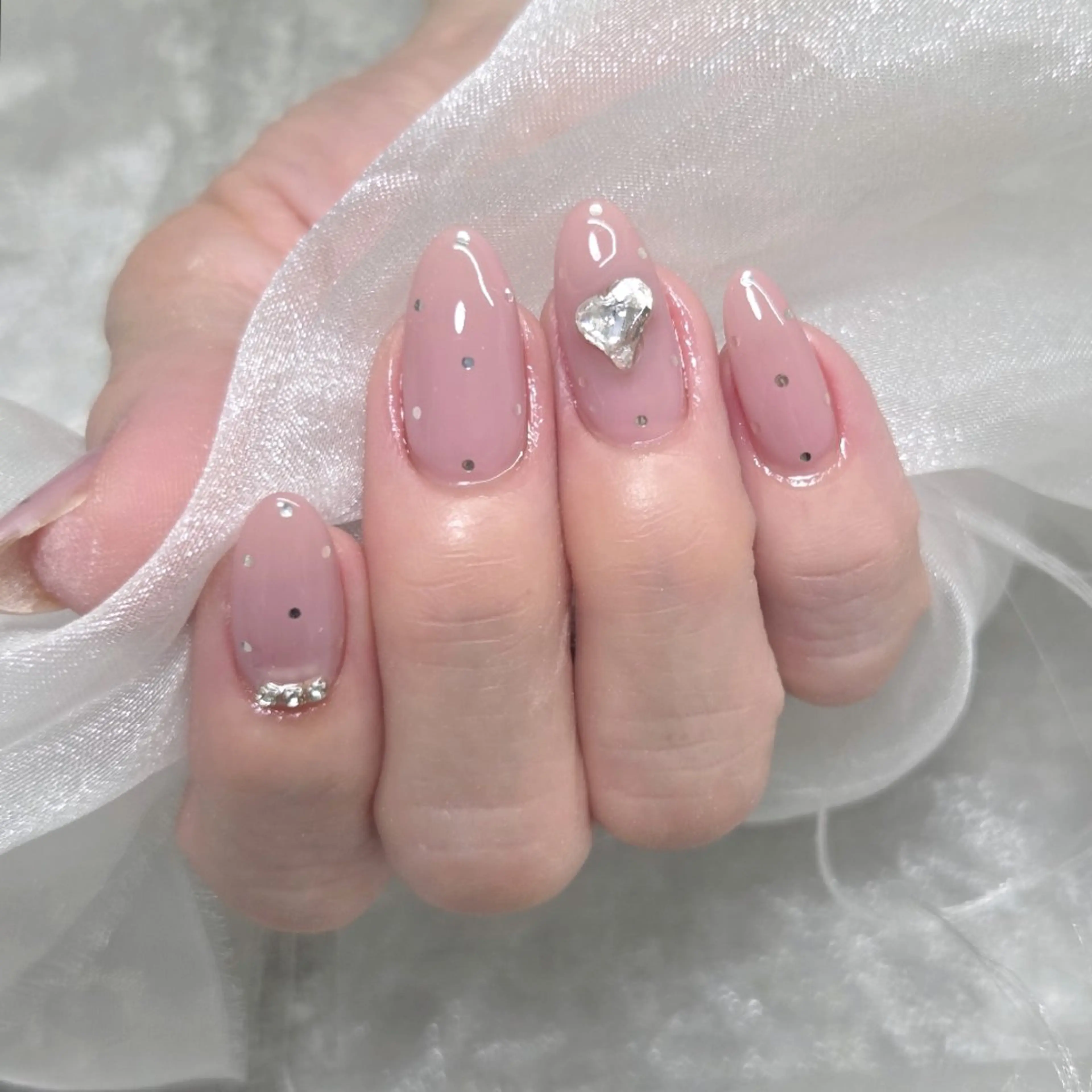 ネイル ハンドネイル Lia Nailのネイルデザイン